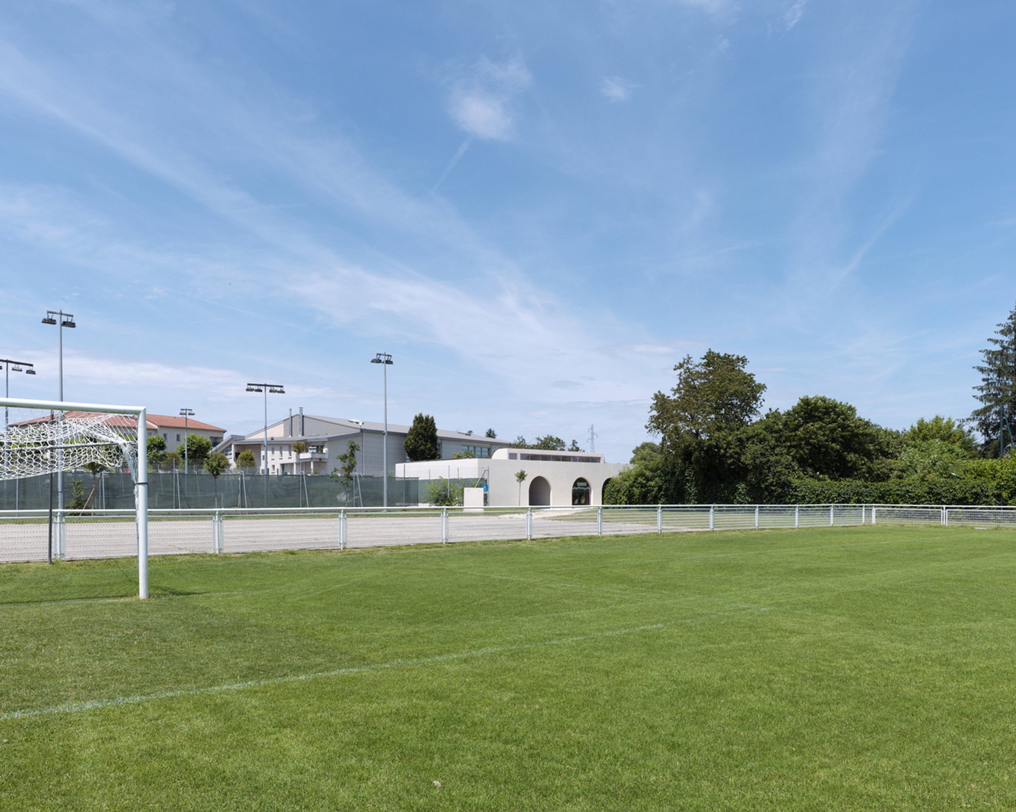 Vaulx Milieu After School Center by STUDIO90 – A Playful, Low-Carbon Architectural Landmark in Vaulx-Milieu