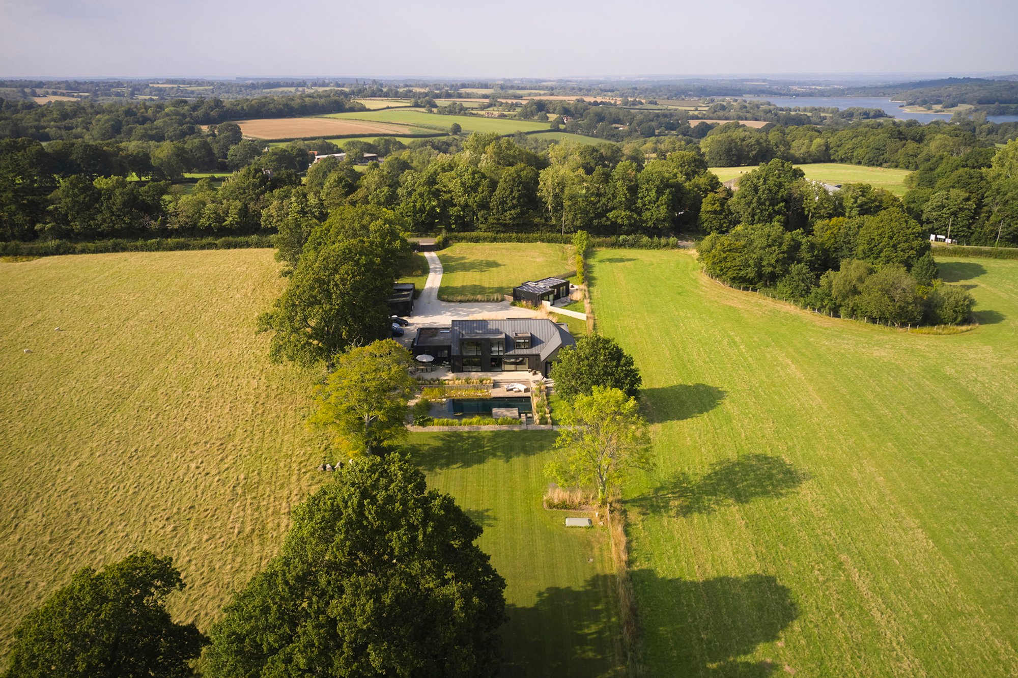 Holmwood Farm by RX Architects – A Contemporary Rural Home Reimagined Through Sustainable Renovation