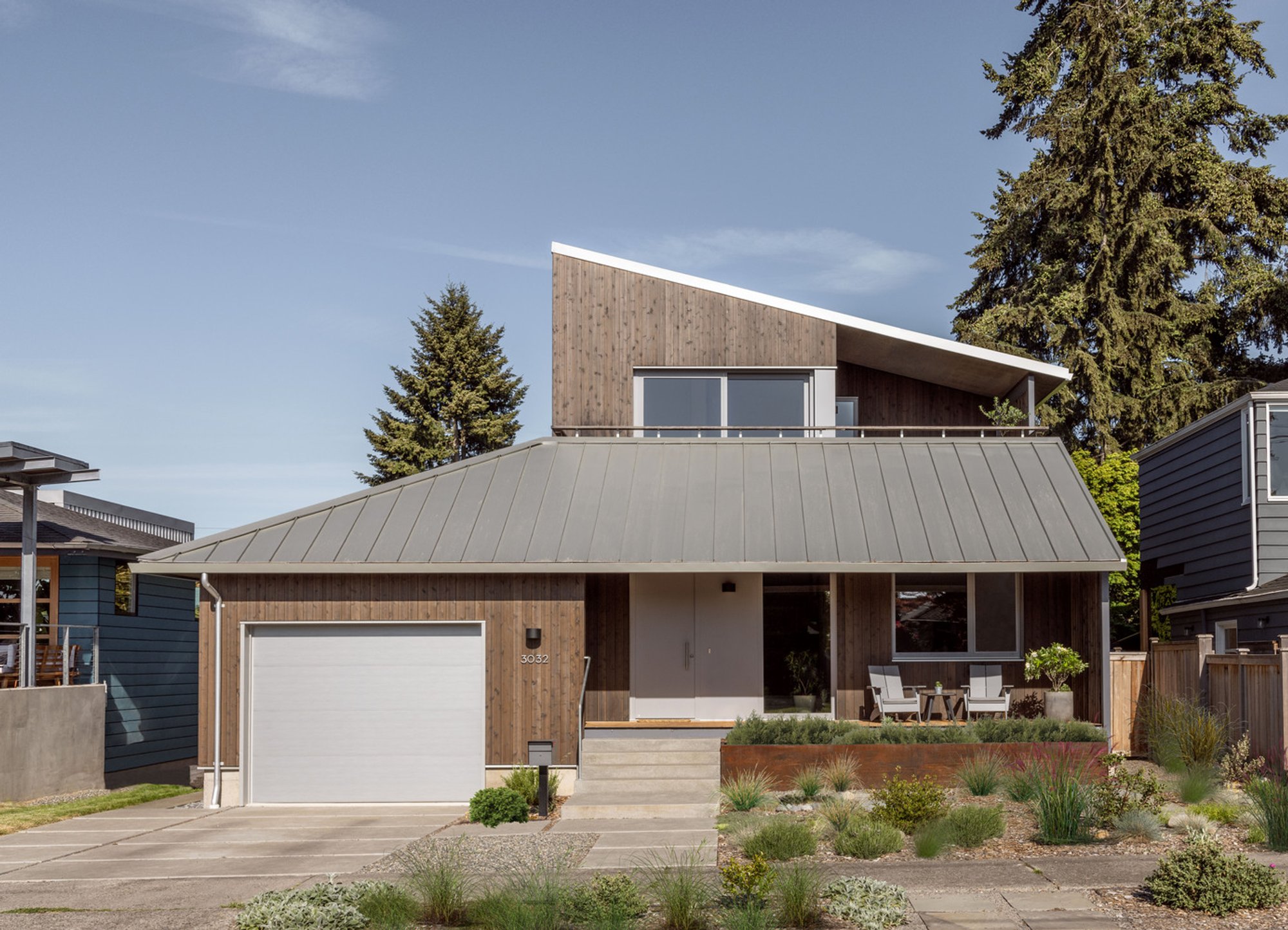 West Seattle Chalet by SHED Architecture & Design – A Contemporary Alpine-Inspired Net-Zero Home
