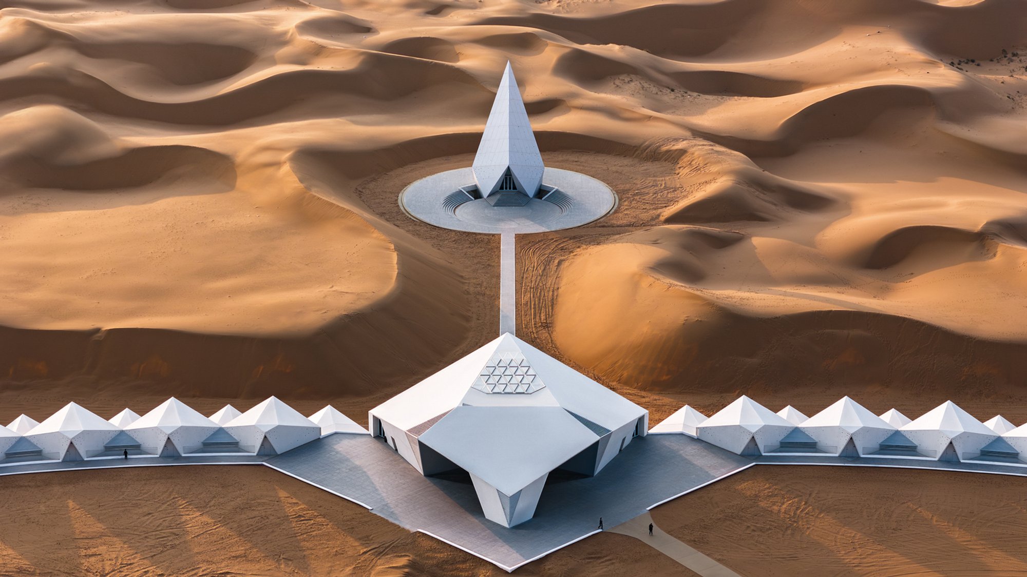 ZhongWei Desert Diamond Hotel: A Diamond Amid the Desert Landscape