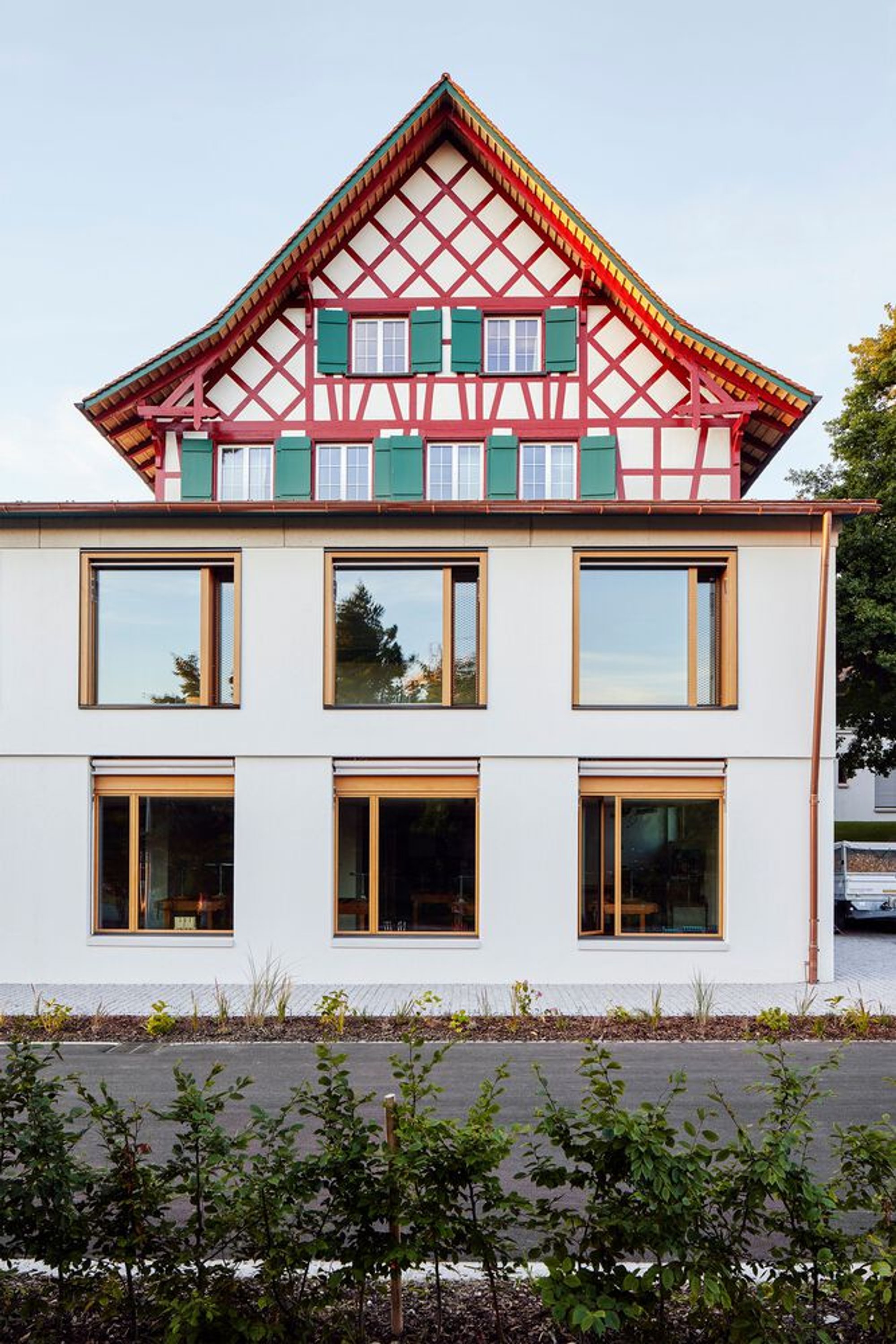 Landschlacht Primary School Extension by Lukas Imhof Architektur