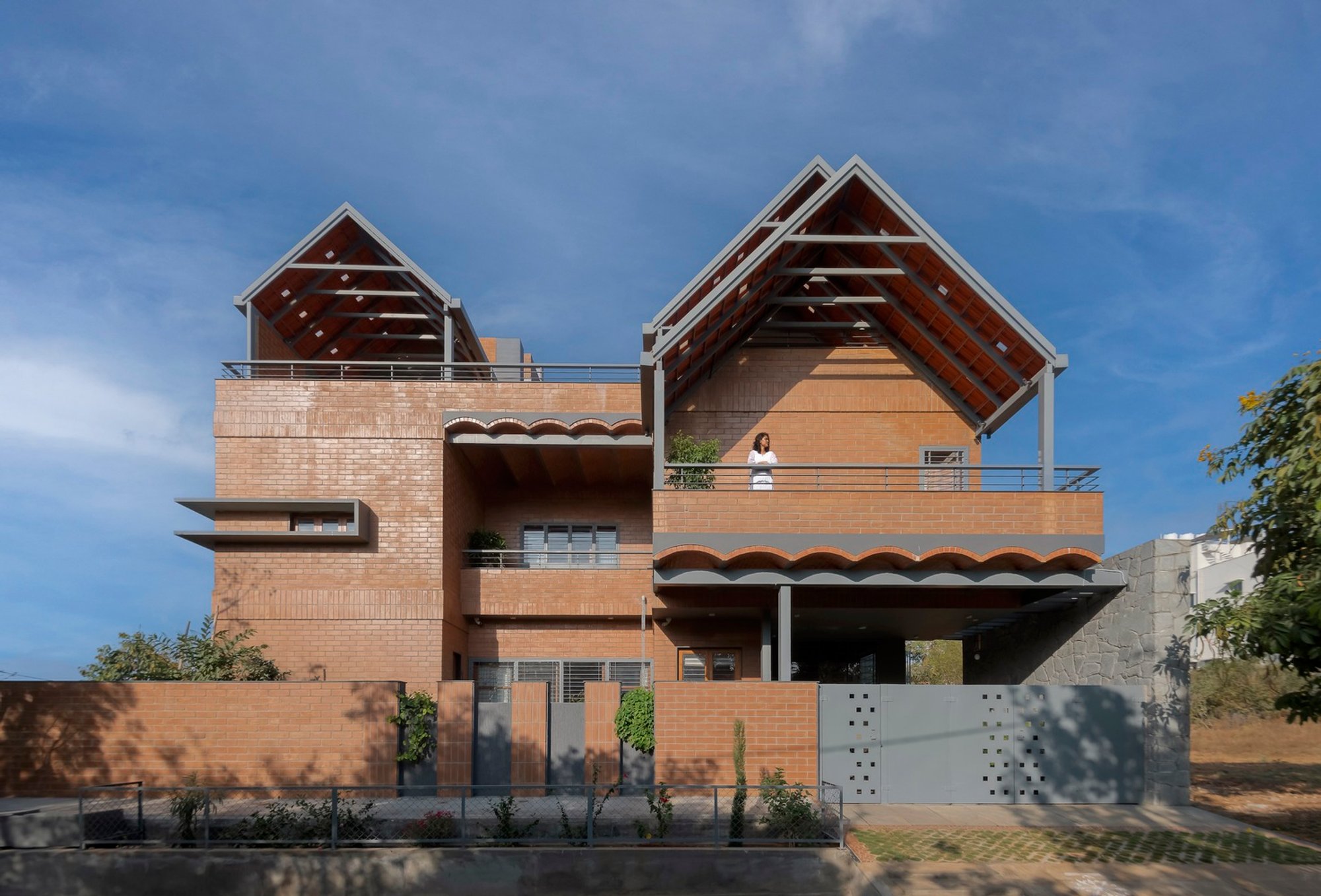 Madhura House by Design Kacheri: Modern Bengaluru Residence Inspired by Ancestral Karnataka Architecture