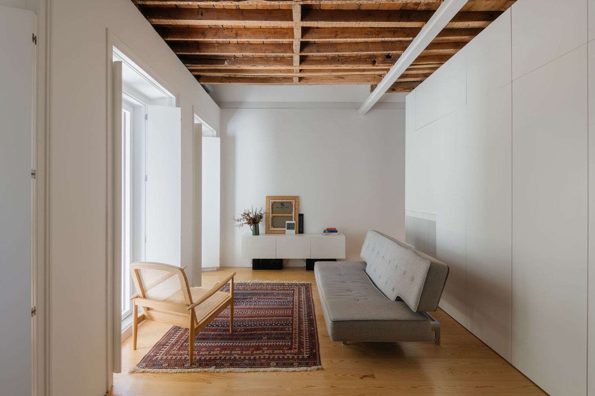 Estrela Apartment, Lisbon – A Hidden Urban Retreat by Filipe Fonseca Costa