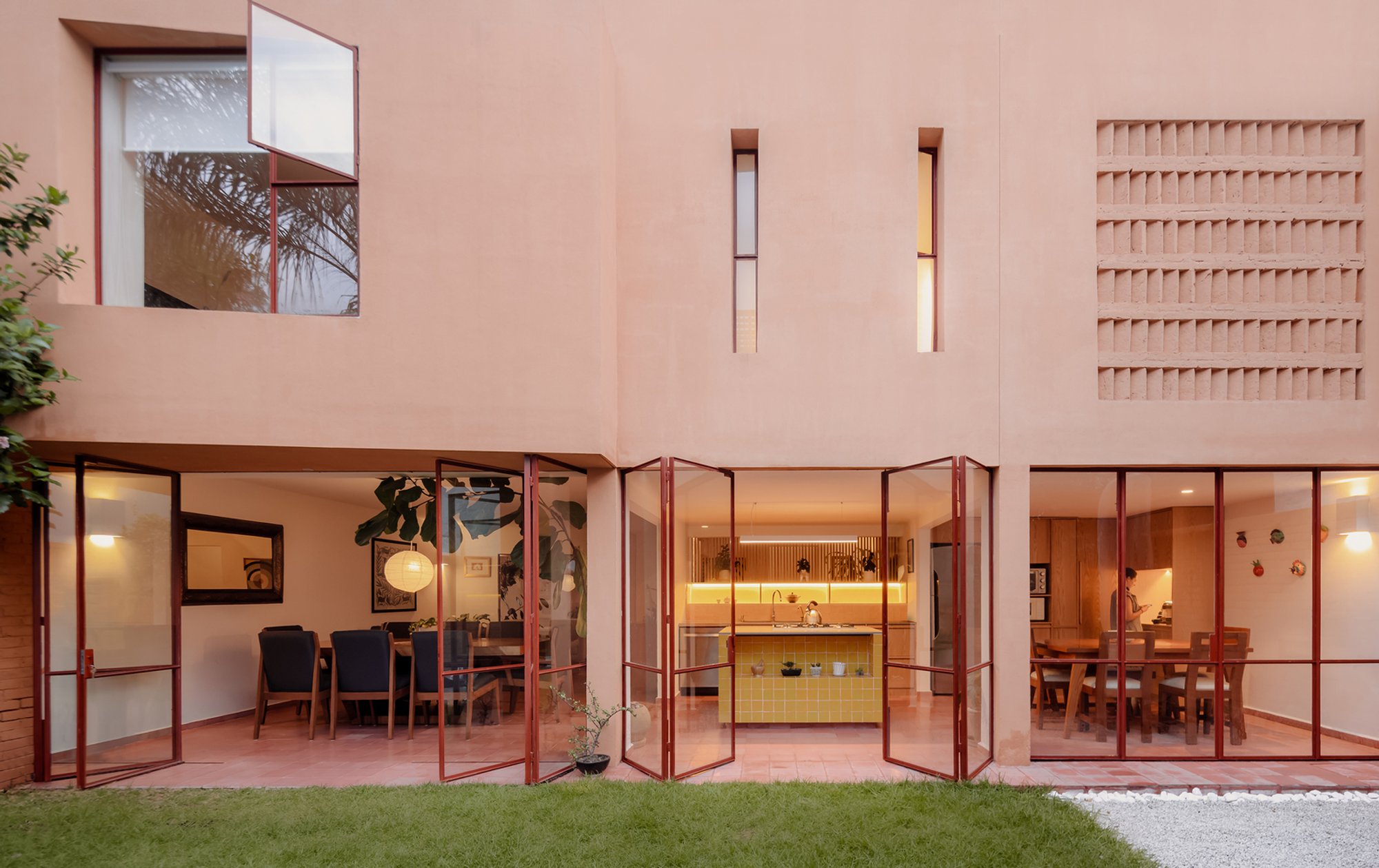 Providencia House by DOMA: Urban Refuge Blending Nature and Modern Living