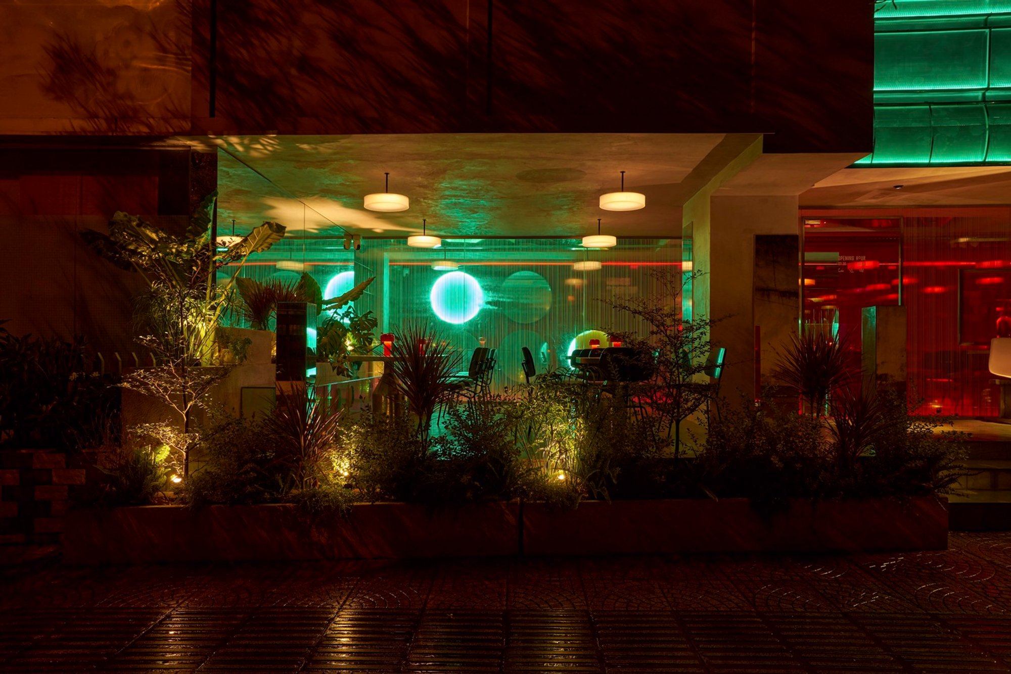 Okkio Nguyễn Siêu Café by Red5studio: A Cinematic Coffee Experience Inspired by Wong Kar-Wai