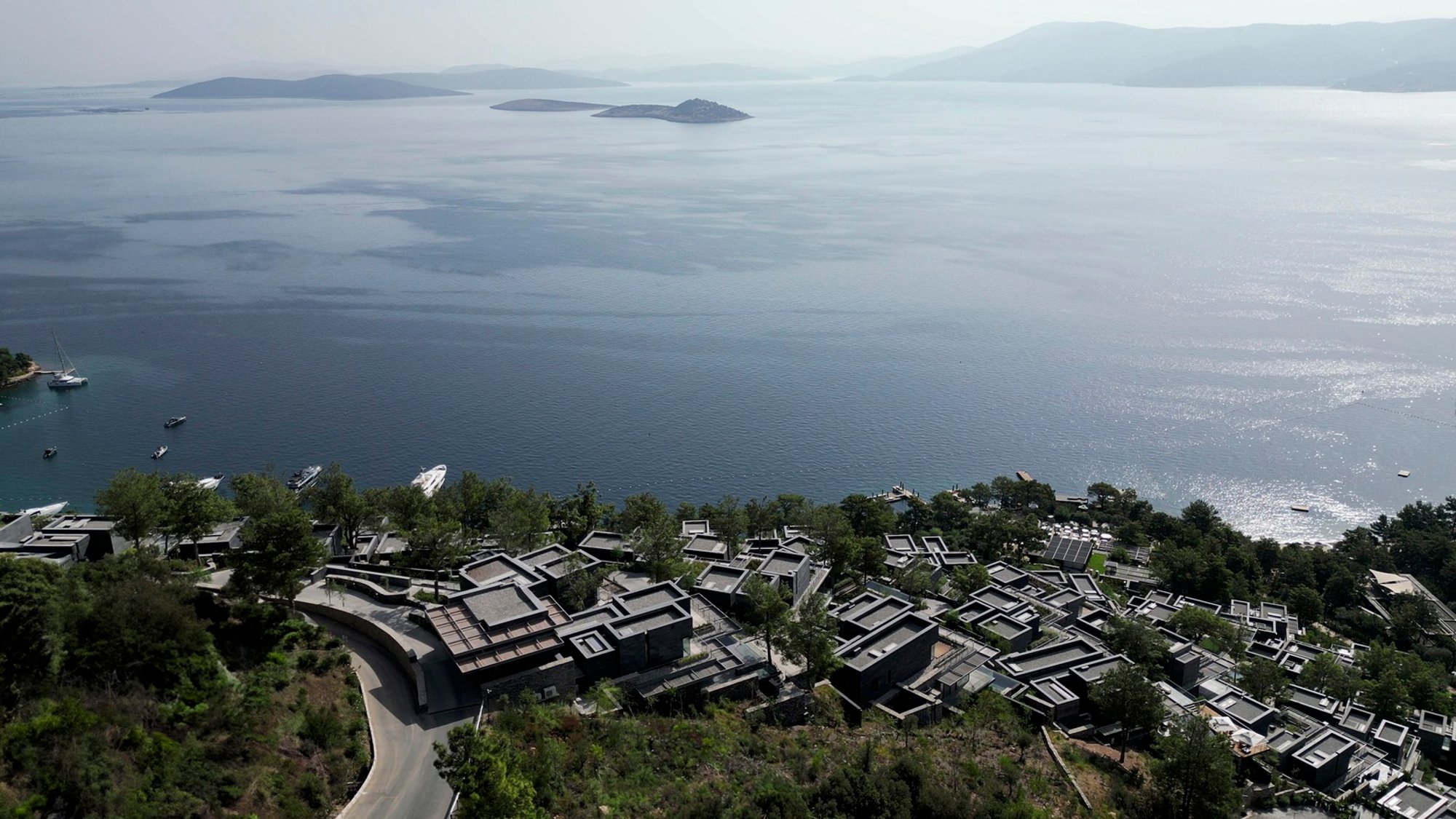 Nef Gölköy Residences by EAA: Emre Arolat Architecture | Luxury Coastal Living in Bodrum