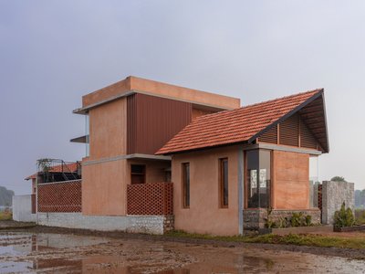 SITH Villa by Aagaram Architects: A Sustainable Rammed Earth Residence in Vellore
