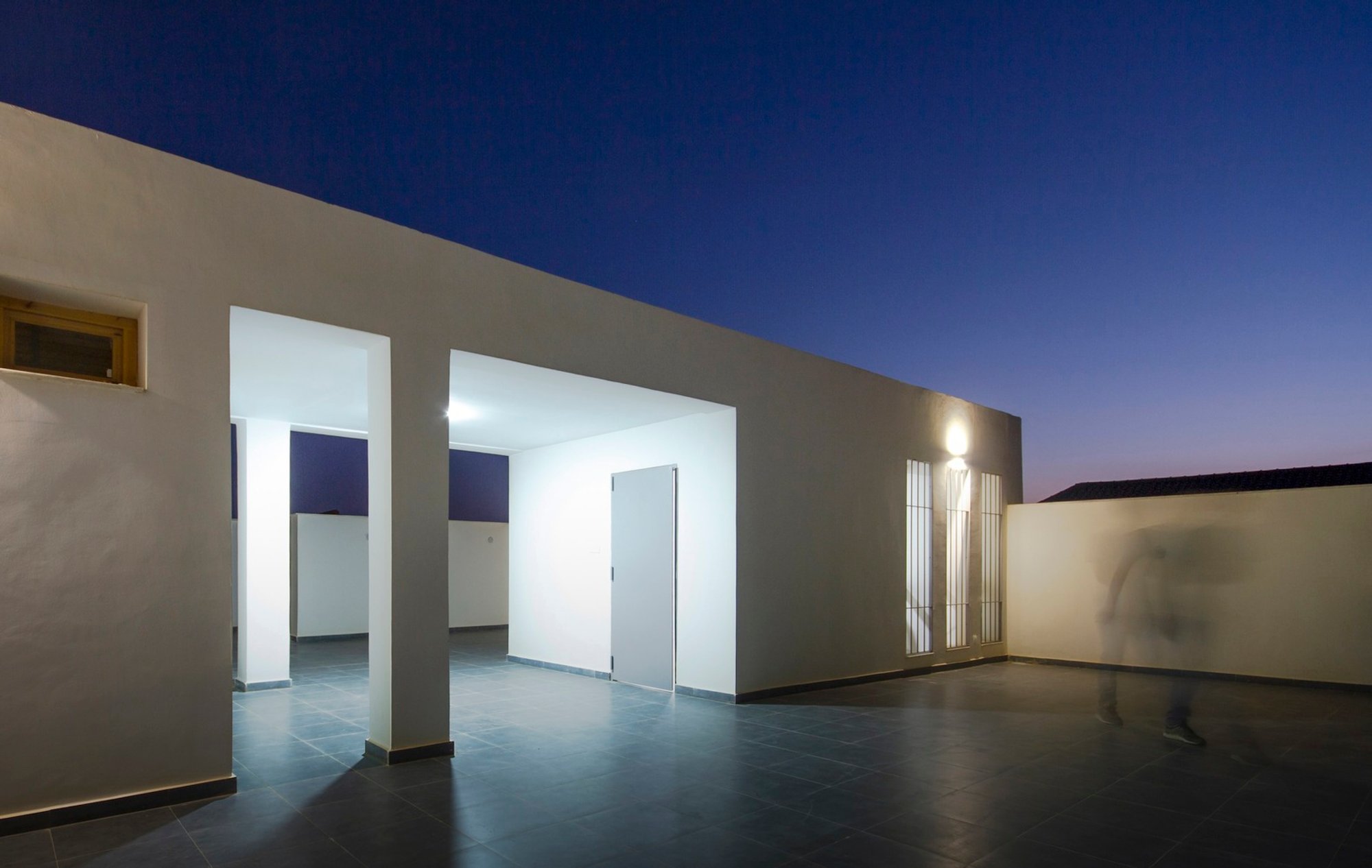 Lantern House by Atelier Messaoudi Architects: Contemporary Mediterranean Living in Chlef, Algeria