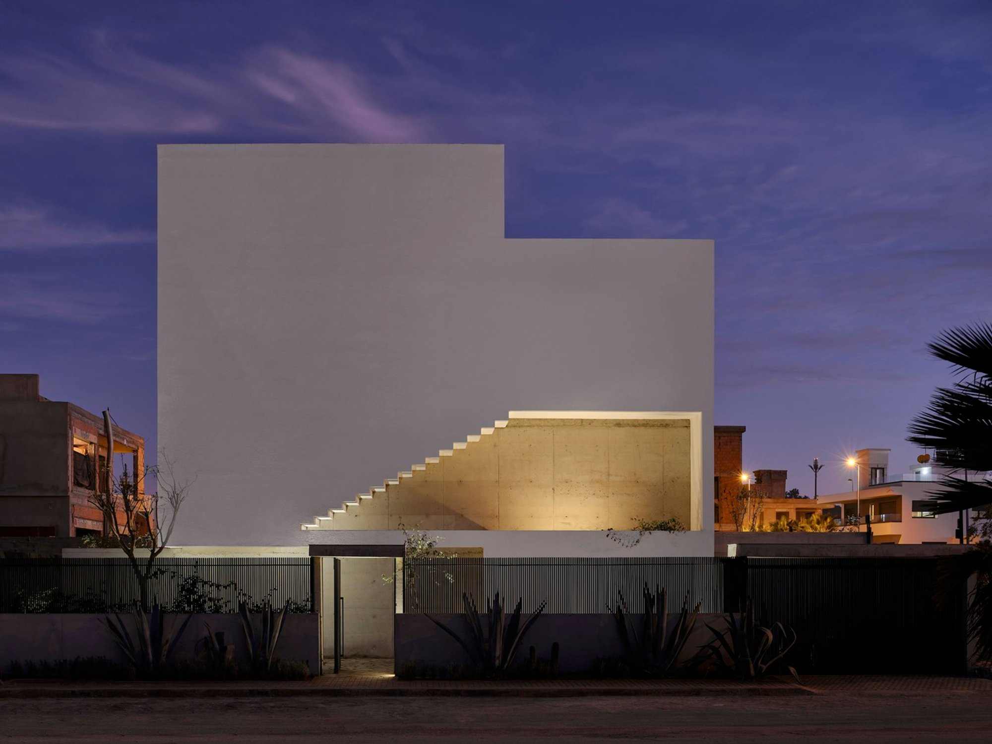 Residence XY by Mohamed Amine Siana – A Minimalist Multigenerational Home in Casablanca