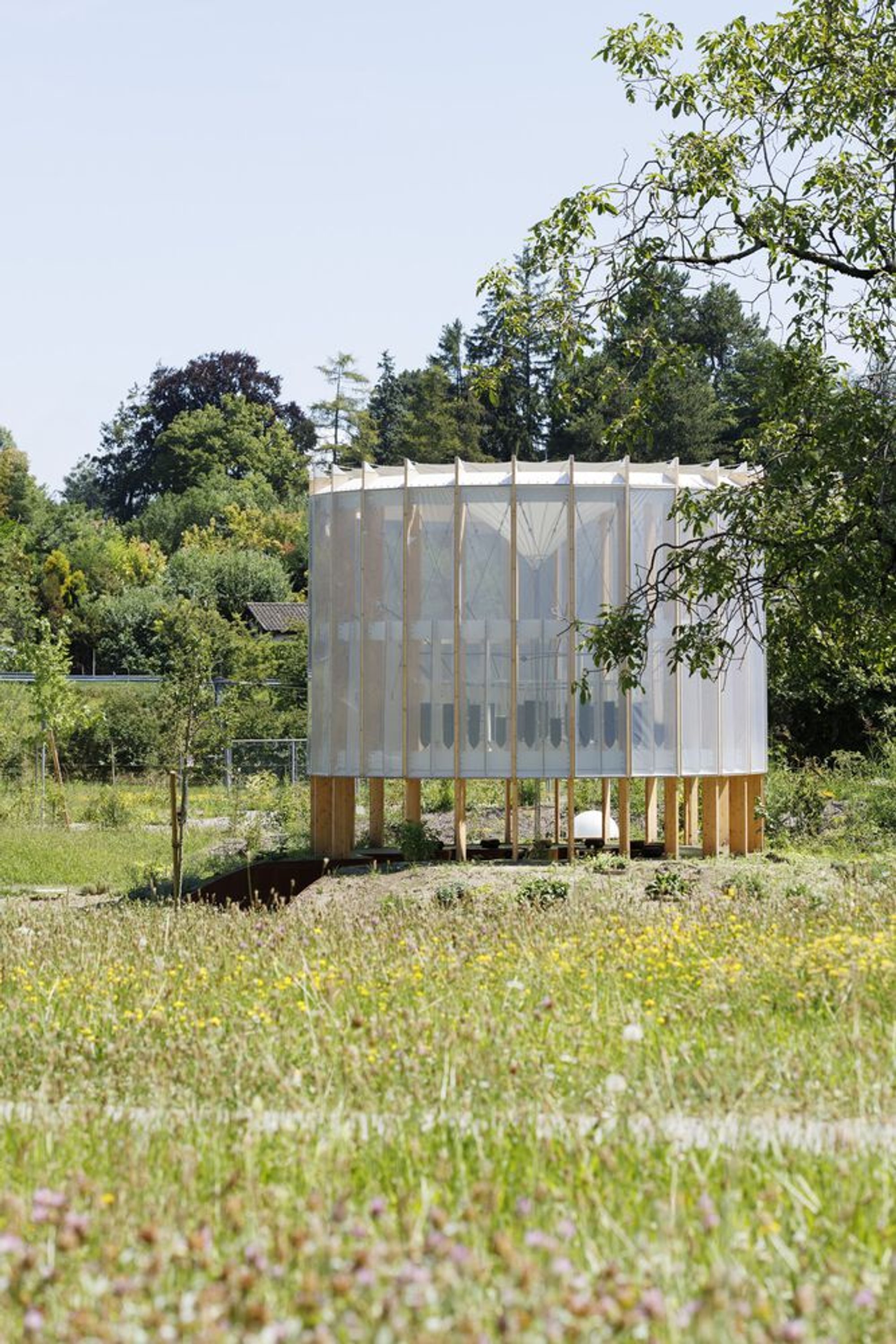 AirBubble Restorative Space by ecoLogicStudio: Pioneering Biotechnological Healthcare and Workplace Wellbeing in Switzerland