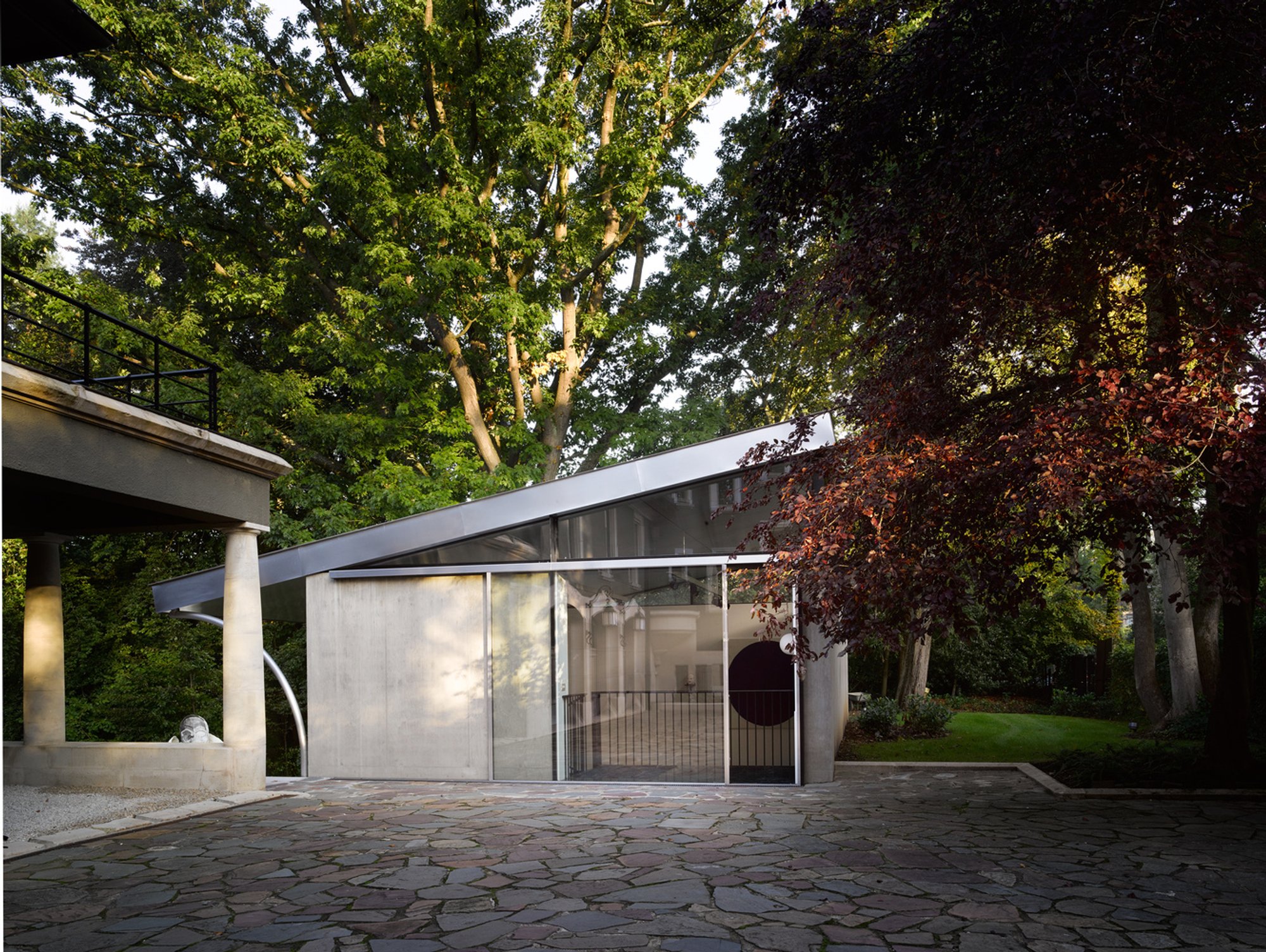 Art Room by OFFICE Kersten Geers David Van Severen – Innovative Brussels Art Space