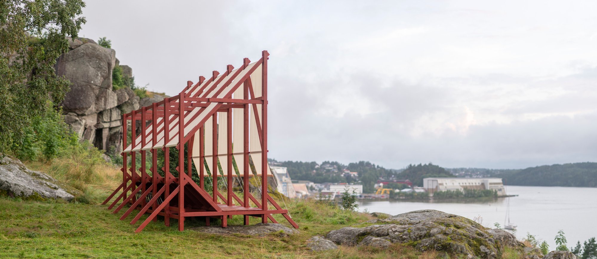 Vessel Installation by Erazo Pugliese: A Temporary Architectural Vessel Rooted in Landscape, Memory, and Movement