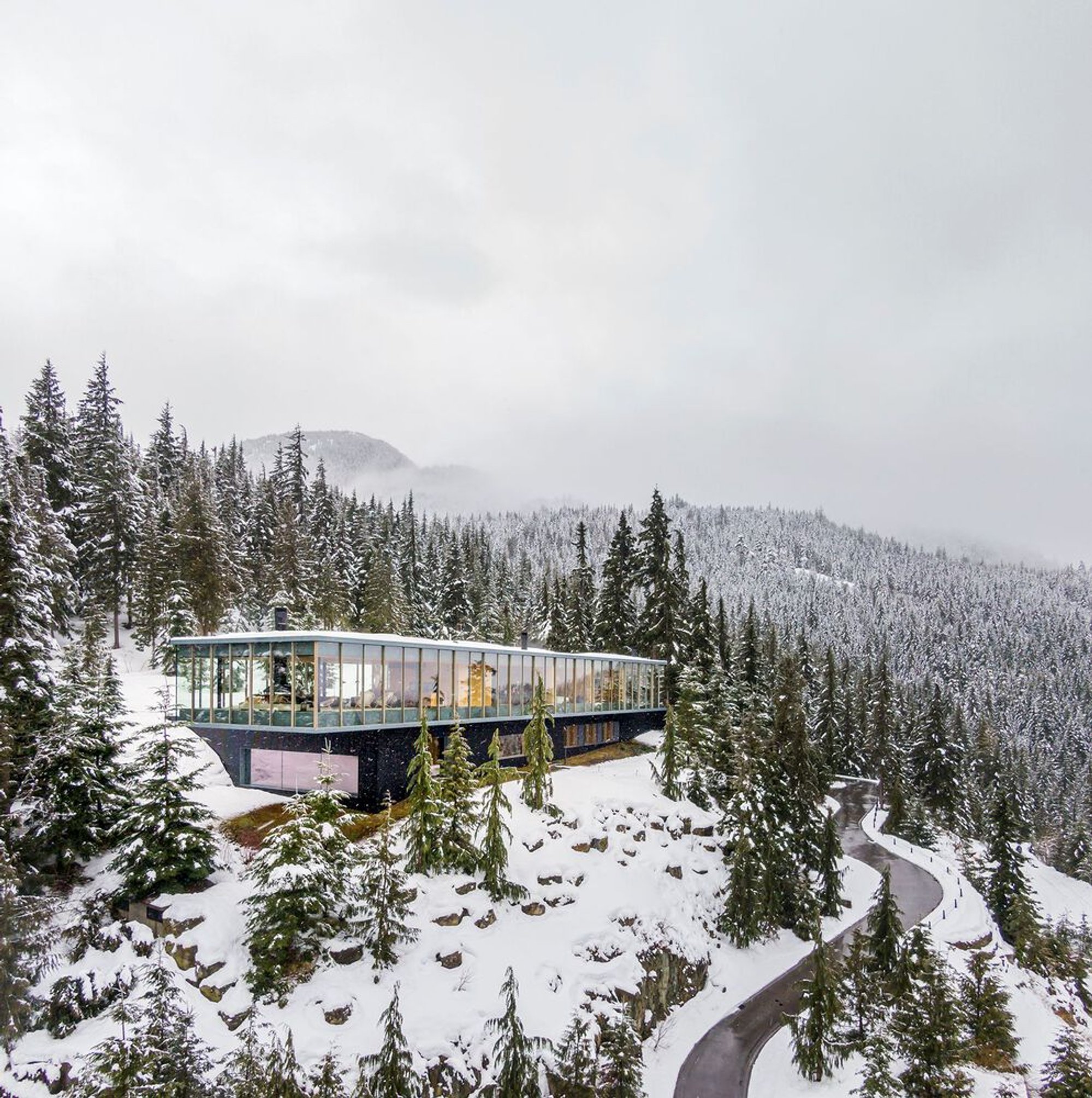 Flag House by Studio MK27: A Contemporary Glass Residence Floating Above the Canadian Landscape