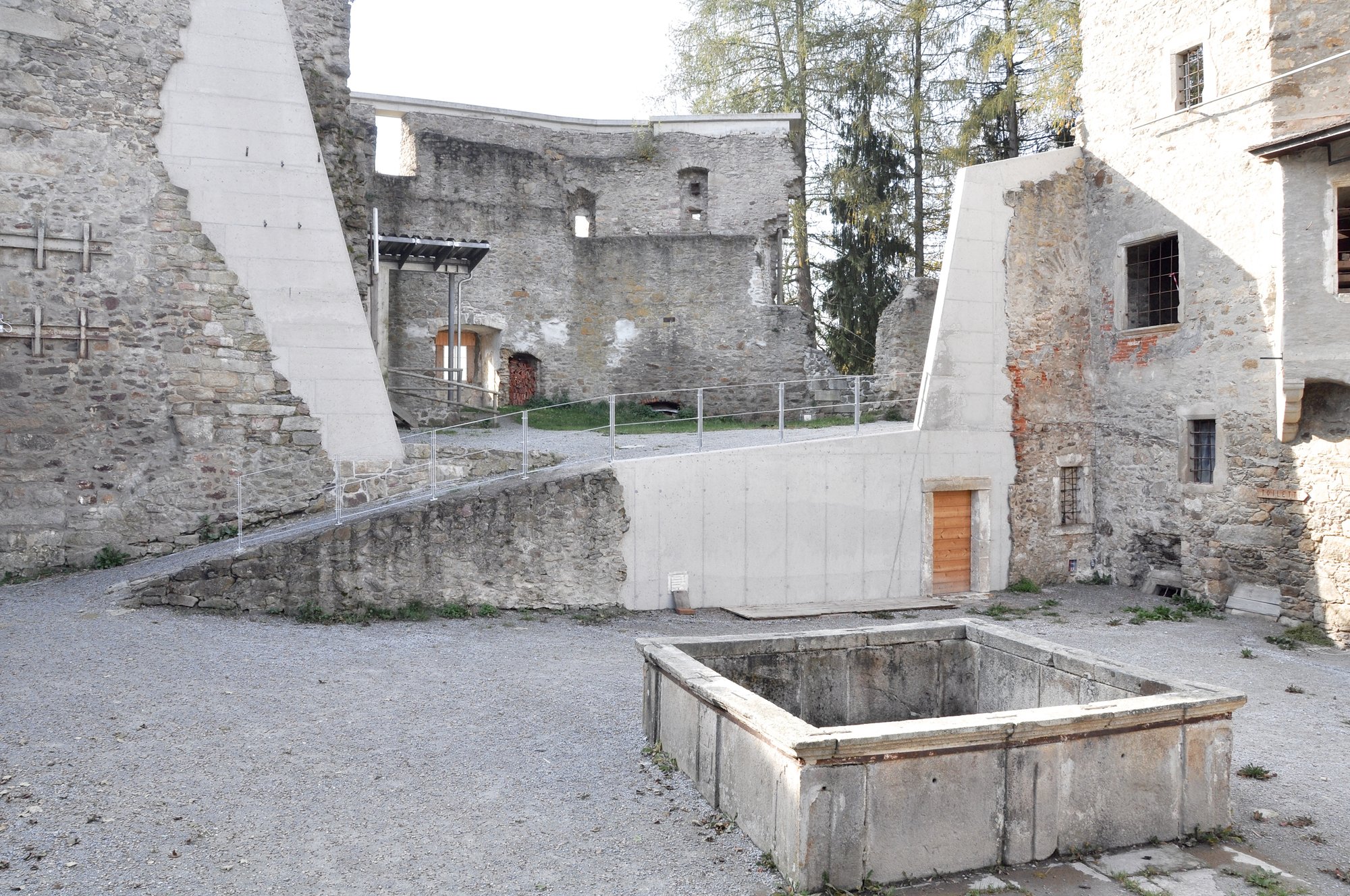 Castle Ruin Reichenau By [tp3] architekten