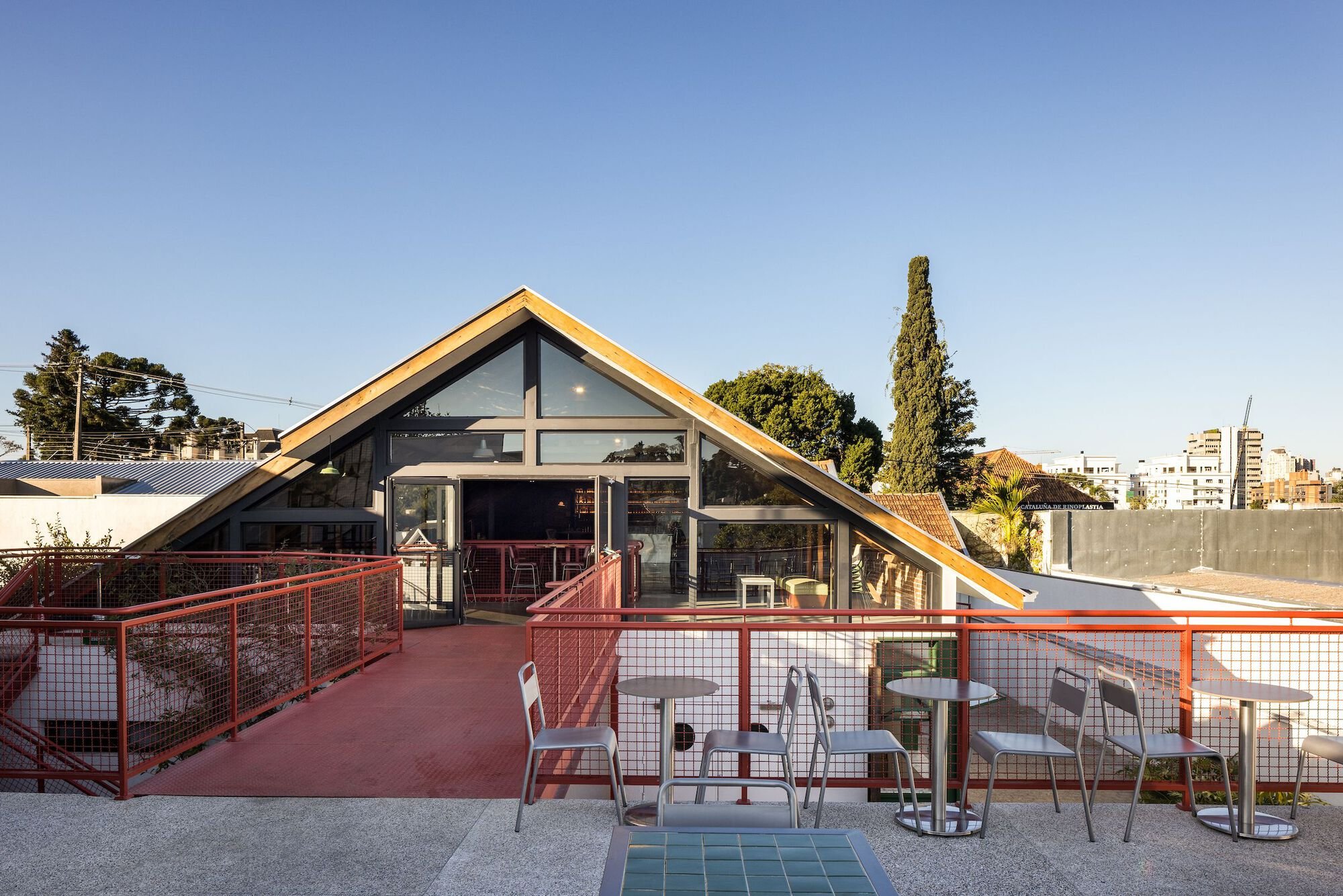 Céu Bar by Küster Brizola Arquitetos