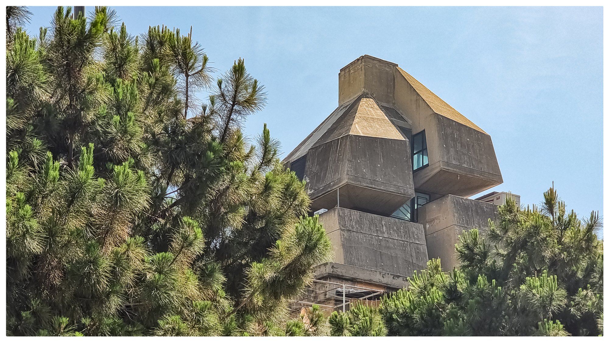 AD Classics: Interdesign Building by Khalil Khouri – Beirut’s Modernist Icon