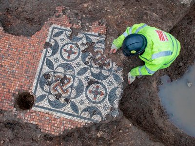 Ancient Beauty Unearthed: Impeccably Preserved Mosaic Discovered in London's Shard Vicinity