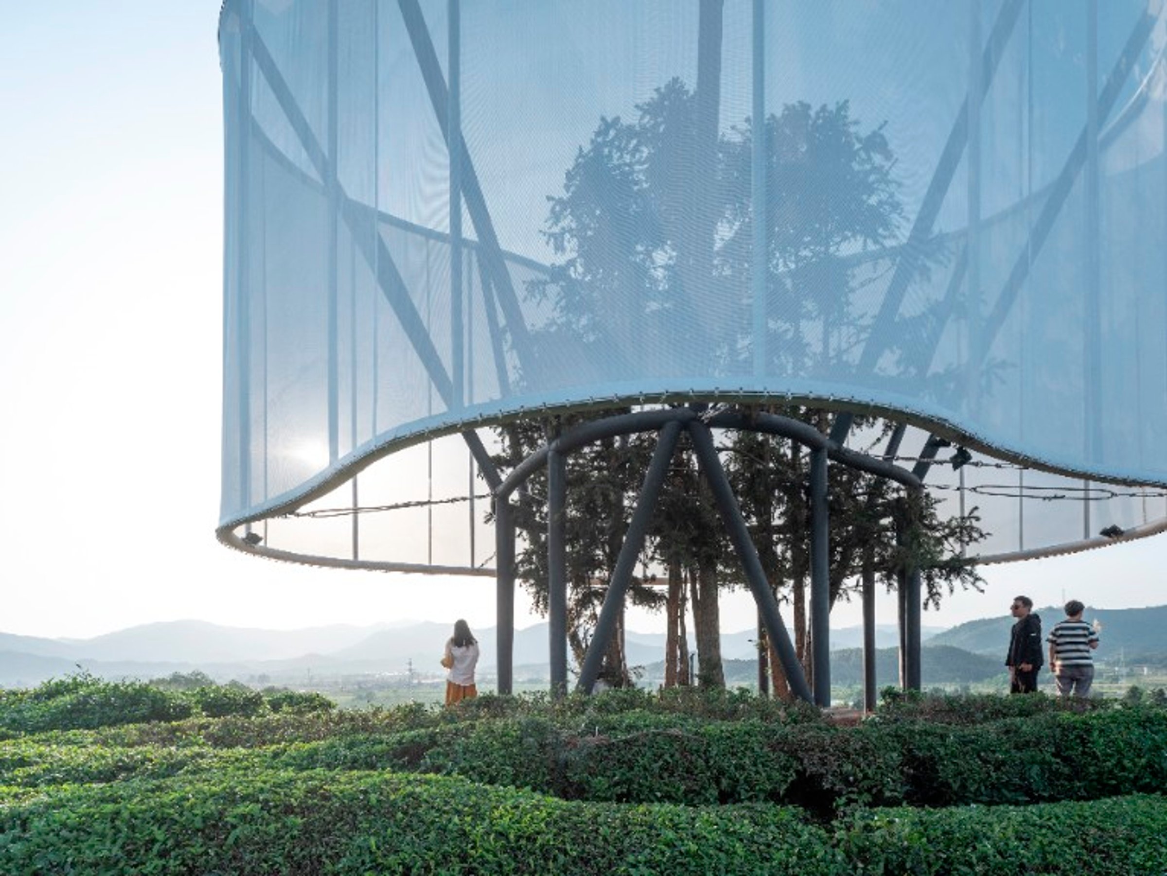 Unleash Your Imagination with Ma Yansong's Mind-Blowing New Installations: Light and Forma Fantasia!