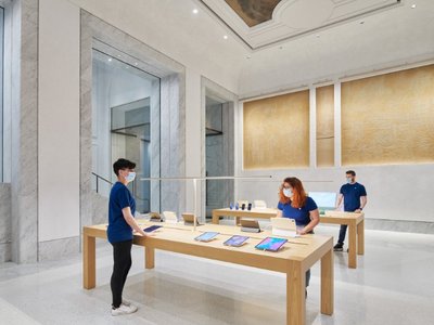 Revolutionary New Apple Store in Via del Corso Designed by Fosters + Partners Set to Wow Customers!