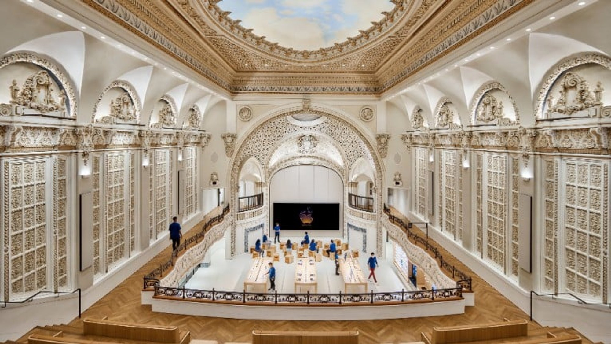 Revolutionary Move: Apple Takes Over Iconic Tower Theatre in LA for Latest Retail Location!