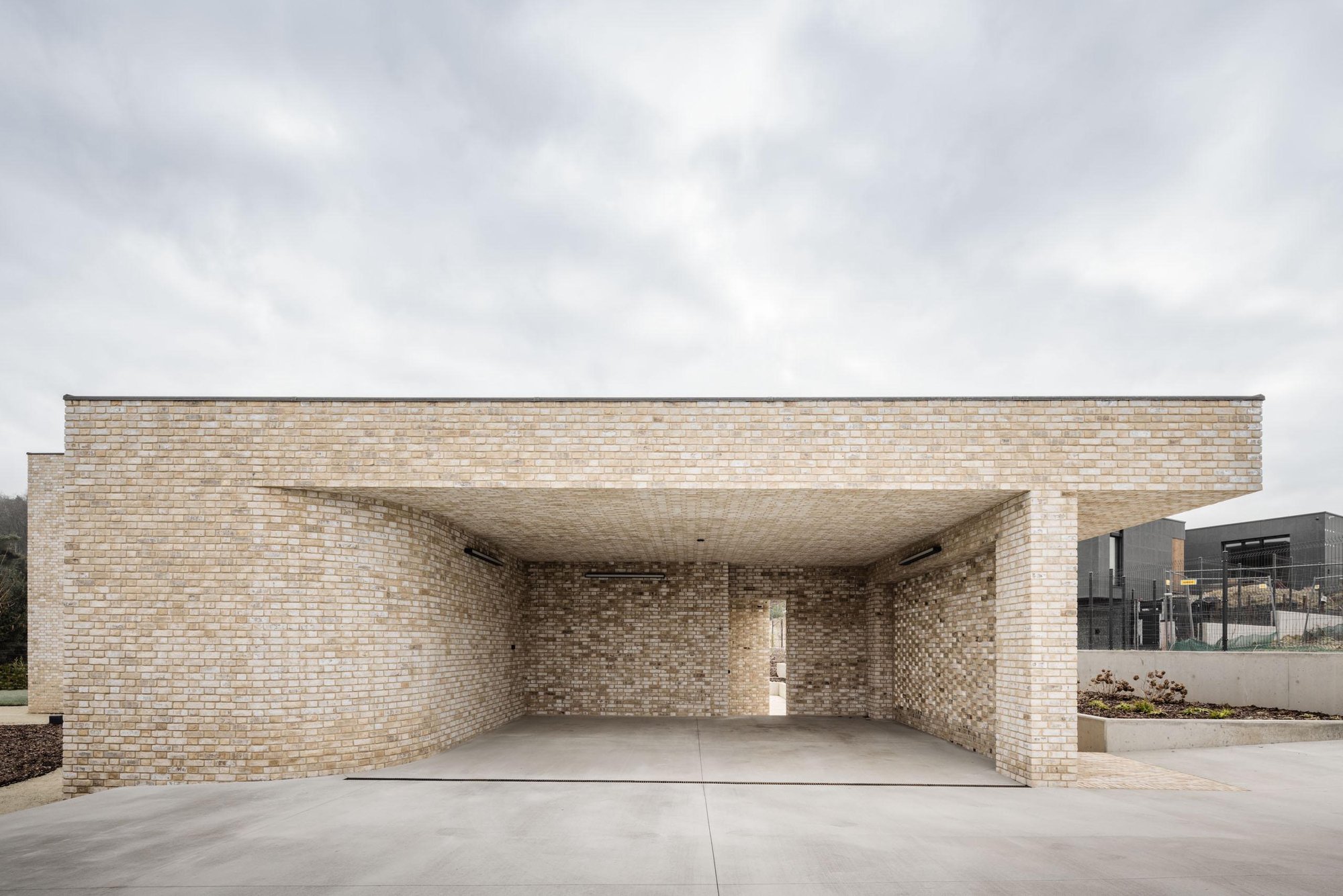 Breaking Ground with Brick: Architekti Mikulaj & Mikulajová's Magnificent Creation in Záhorské Sady!