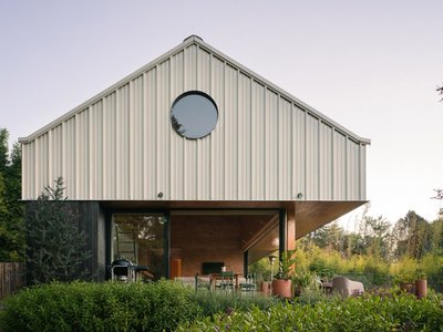 Estudio Atemporal’s Stunning Villa: A Contemporary Cabin in the Mexican Countryside