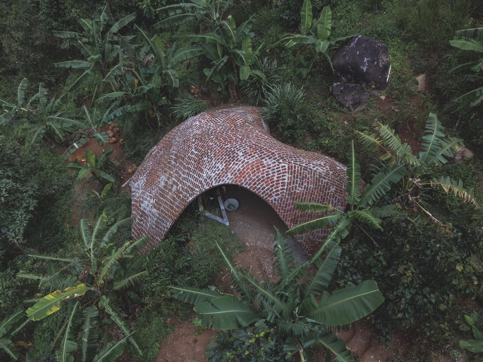 Earthscape Studio’s Innovative Cowshed Design in Peermade, Kerala, India