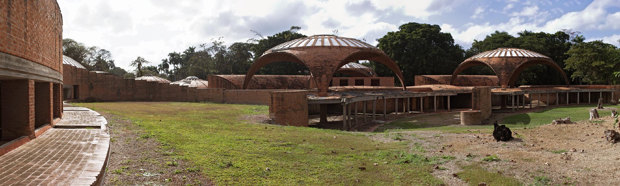 Graceful Artistry Unleashed: The Visions Ballet Academy