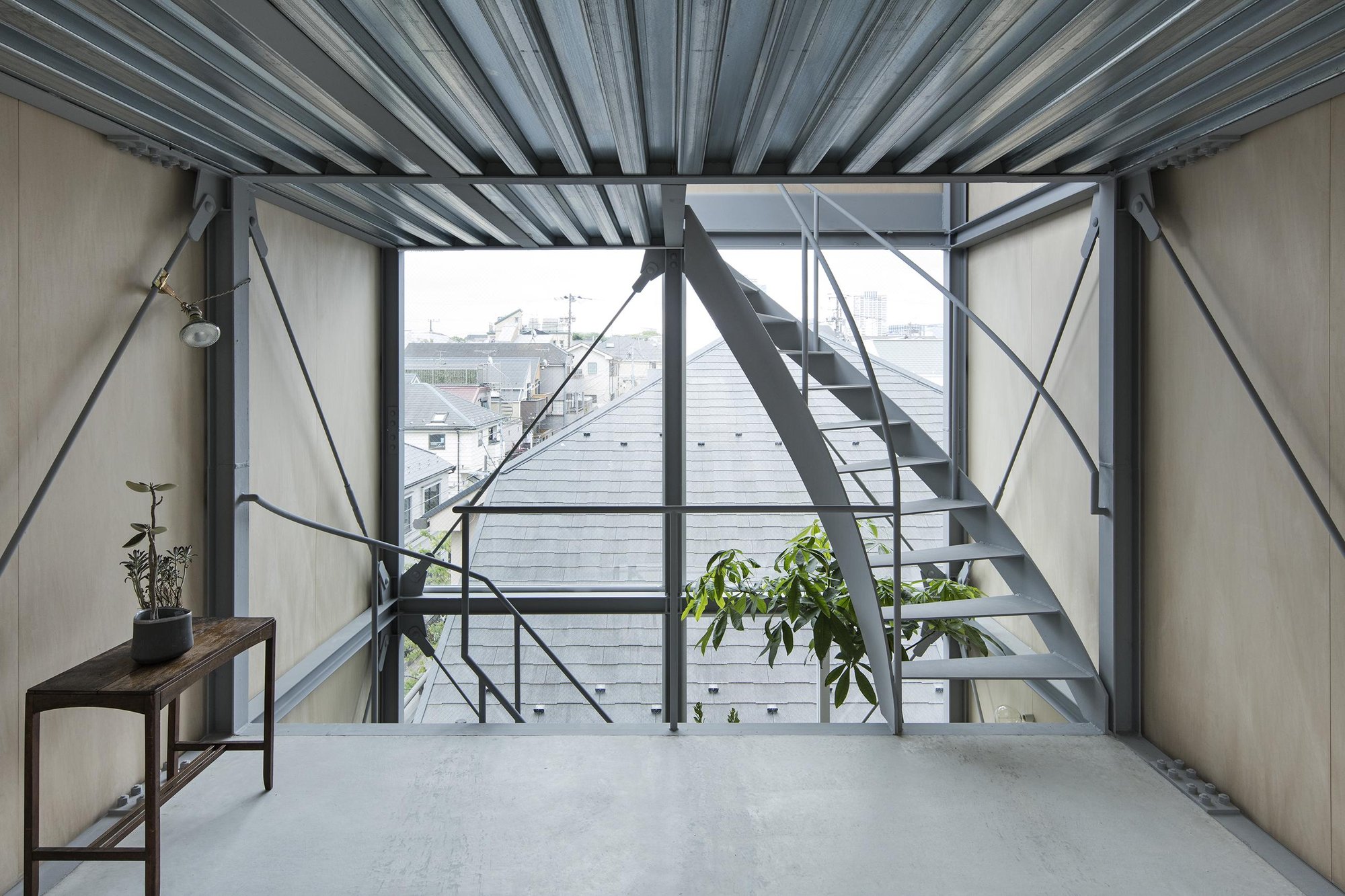 Ebisu's Architectural Harmony: Tetsuo Yamaji and Seiji Kamayachi Unite to Redefine Home Design