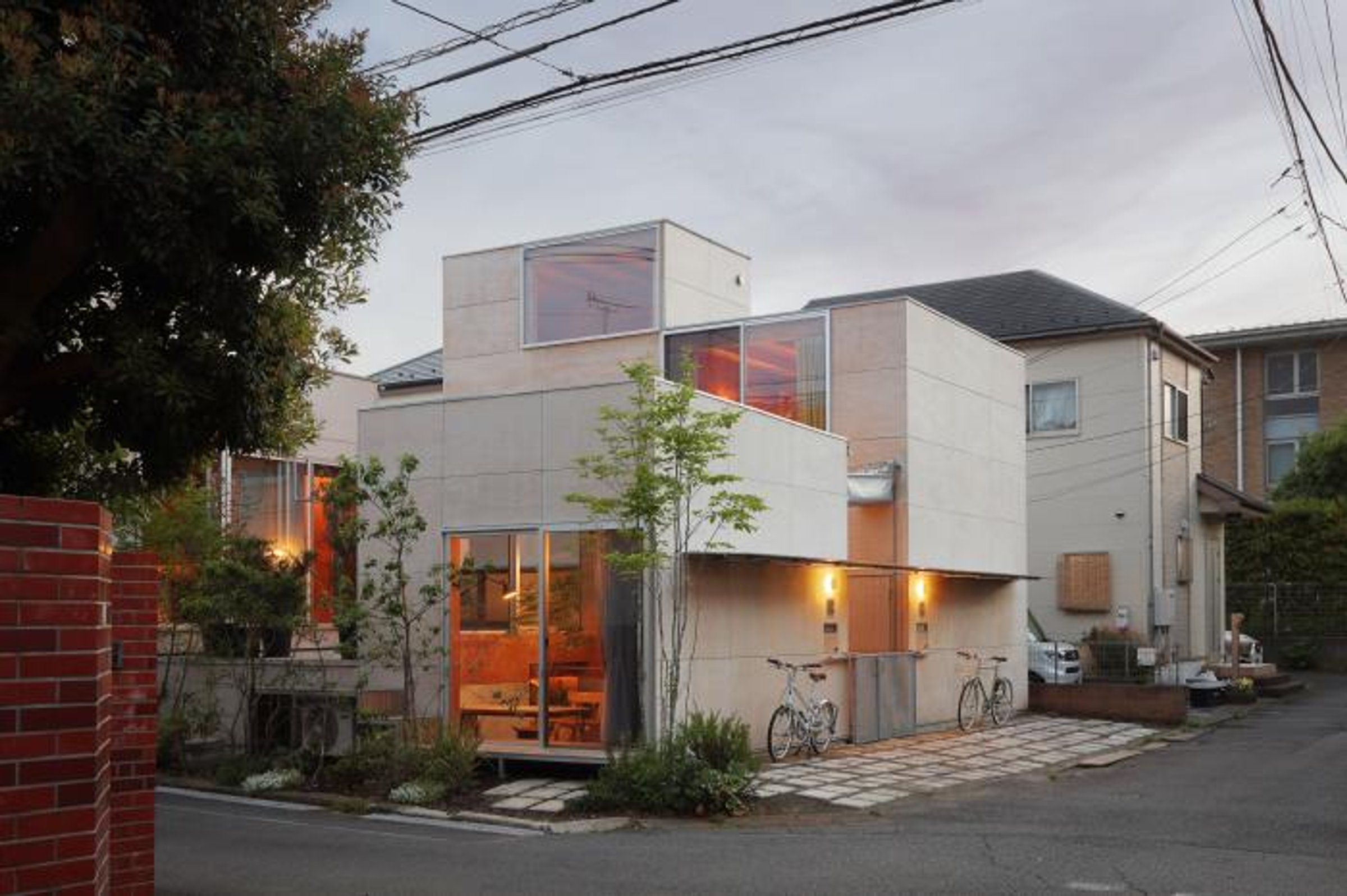 Unemori Architects: Redefining Residential Design with Two Striking Houses