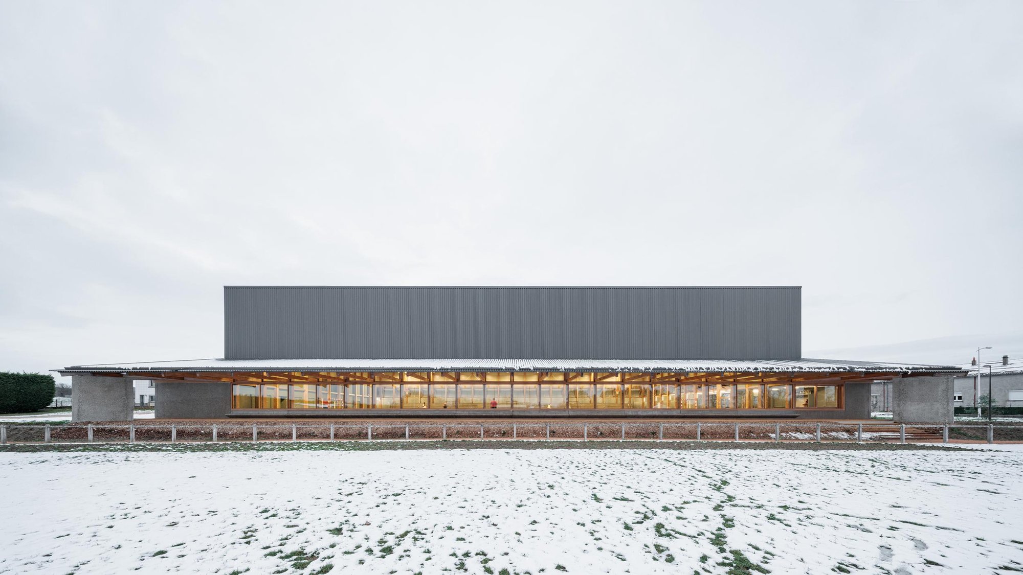 Embodying Excellence: Link Architects' Masterpiece Unveils a Dynamic Fusion of Sports and Culture