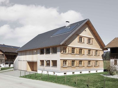 Majestic Modernity Unleashed: CUKROWICZ NACHBAUR ARCHITEKTEN Transforms Grossdorf with 'The M House