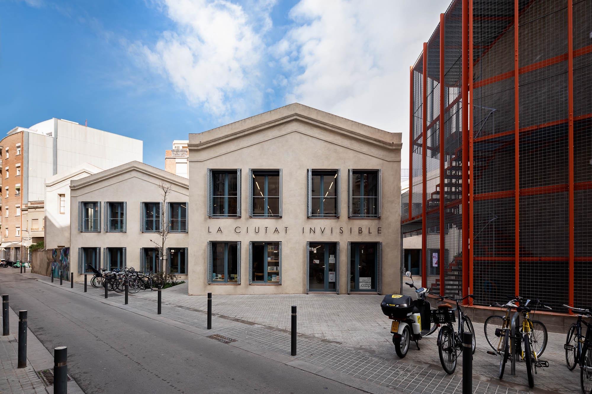 LaCol: Uniting Communities, Empowering Cooperation at La Comunal Espai Cooperatiu!