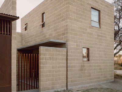 COA ARQUITECTURA unveils the stunning 'Vigilant Abode' - a house that stands guard with architectural elegance