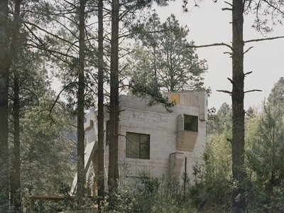 Unveiling Architectural Brilliance: Casa Alférez by Ludwig Godefroy Shatters Boundaries