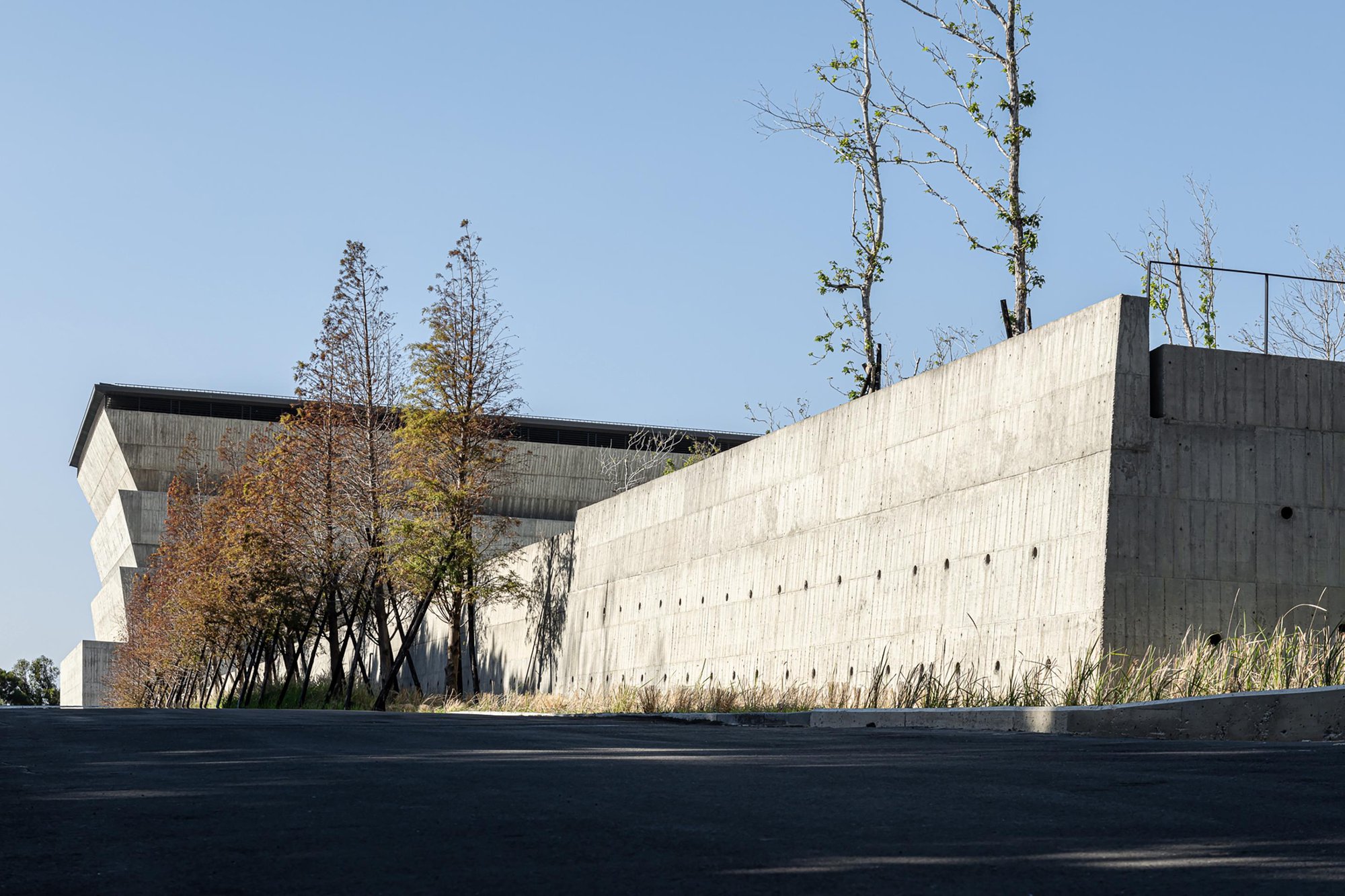 Harmony Between Nature and Remembrance: Exploring Behet Bondzio Lin Architekten's Eternal Hill Columbarium