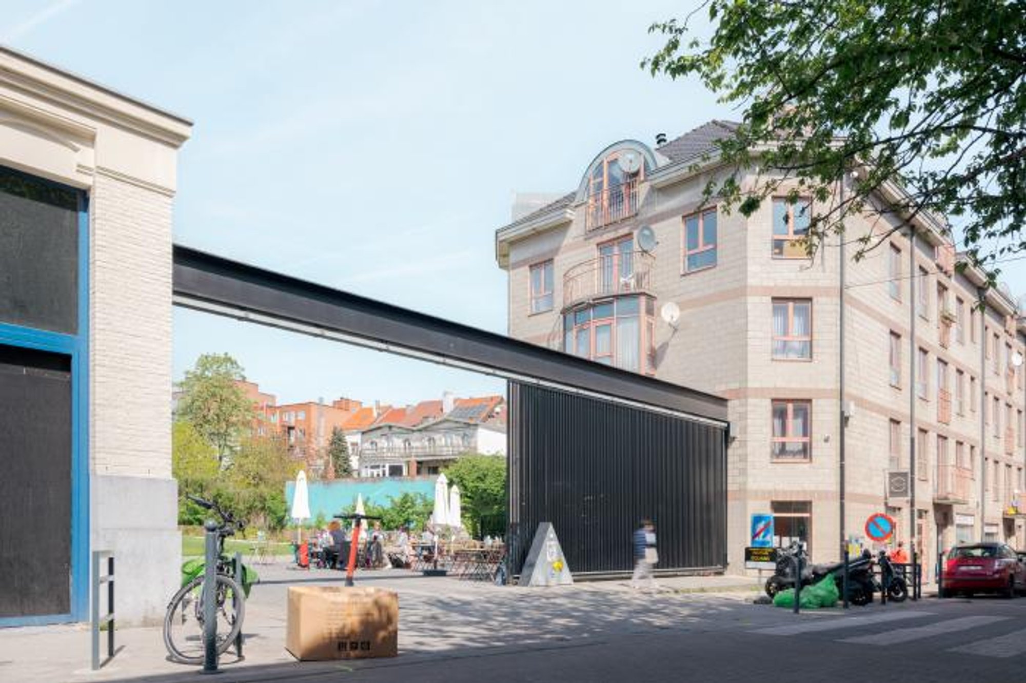 Rediscover Nature's Oasis: Baukunst's Rasquinet Park in Schaerbeek