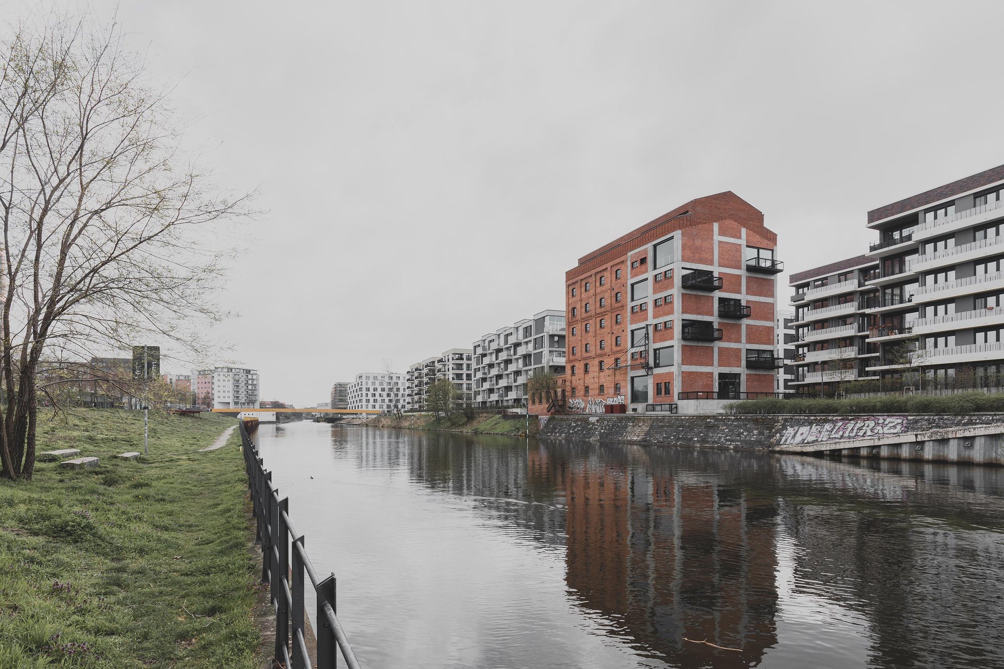 AFF Architects Unveils the Exquisite Kornversuchsspeicher, Redefining Sustainable Design