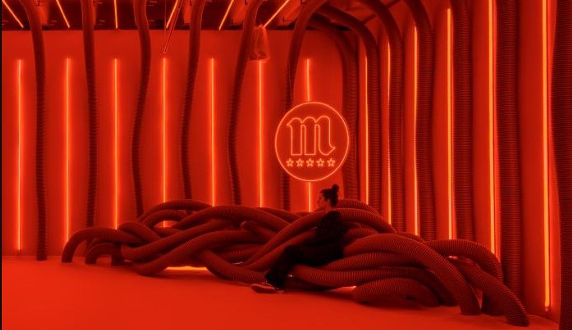 PAREID's Enigmatic Architecture: Blurring the Boundaries Between Everywhere and Nowhere