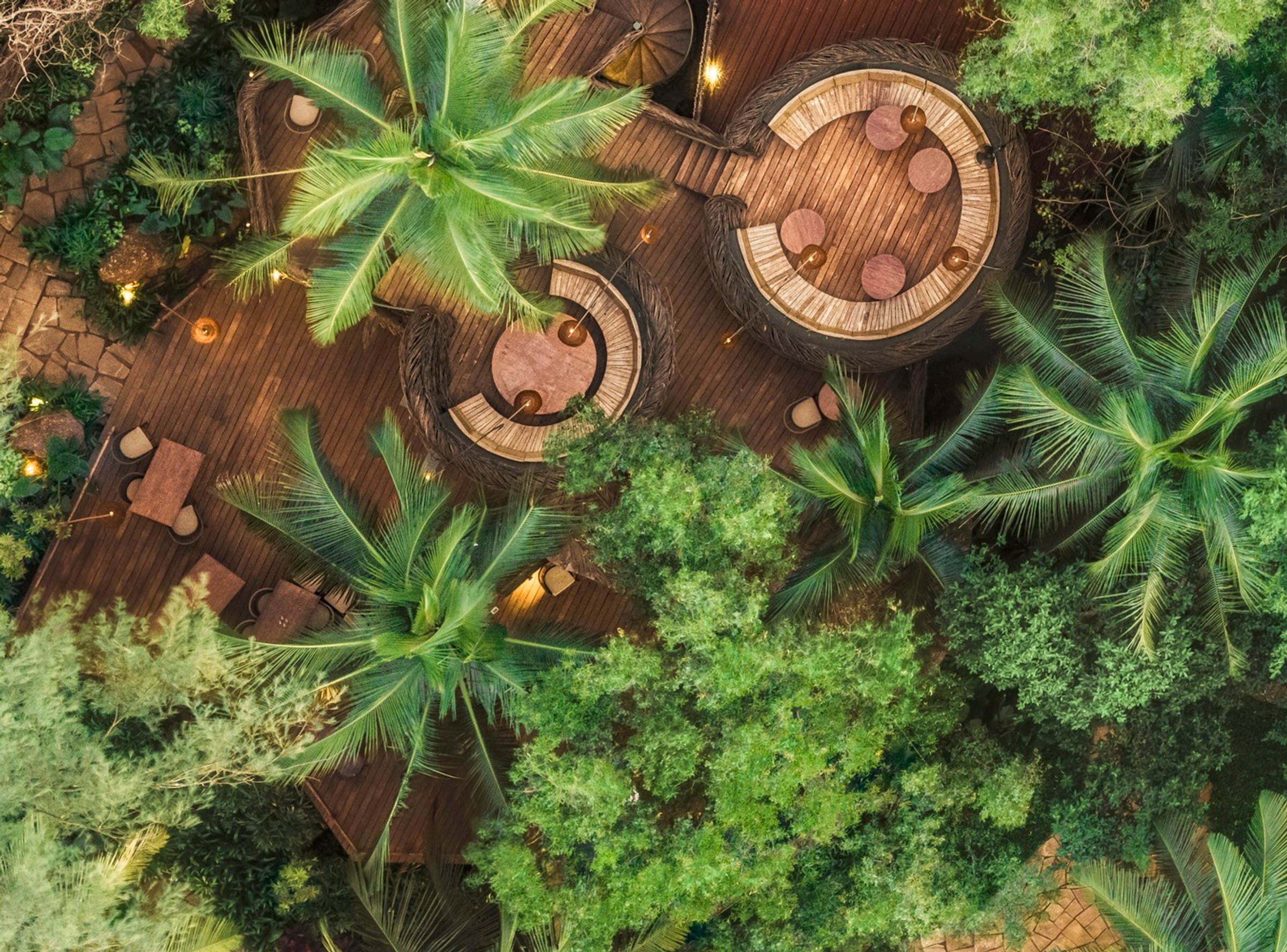 Sustainable Restaurant Design: A Case Study of Como Agua Restaurant by Otherworlds