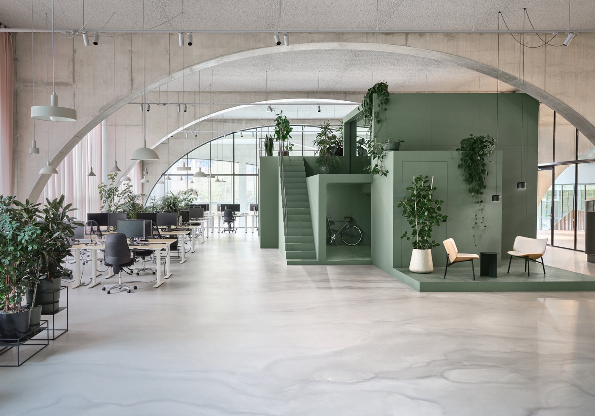 Dynamic Office Design: Wet Beast Office by Studioninedots