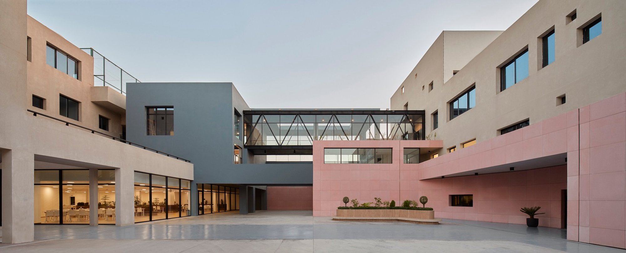 Innovative Educational Architecture in Baghdad: International Community School by Studio Muduni