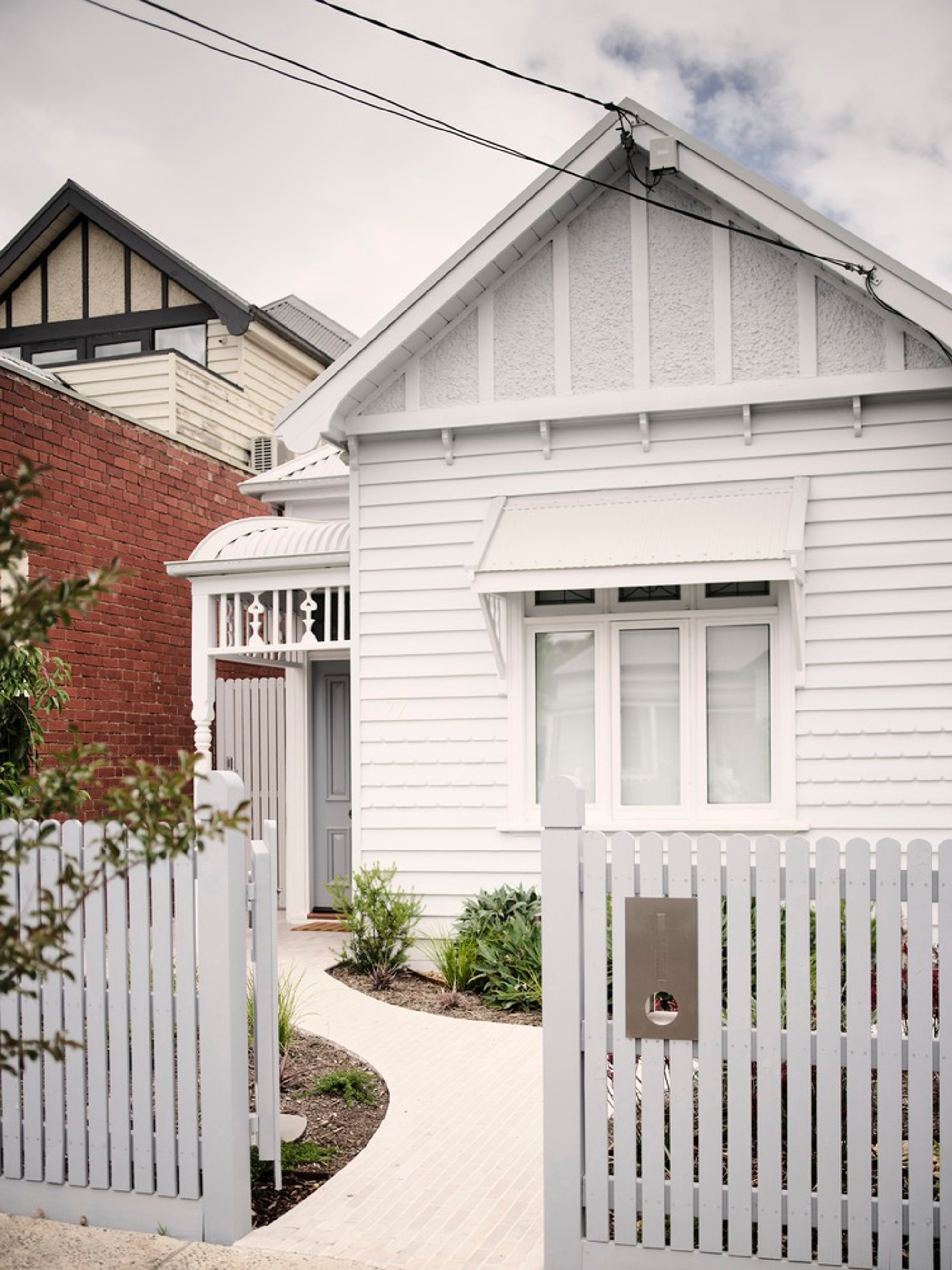 Custom Home Design Features: A Closer Look at the Zigzag House by Dan Gayfer Design