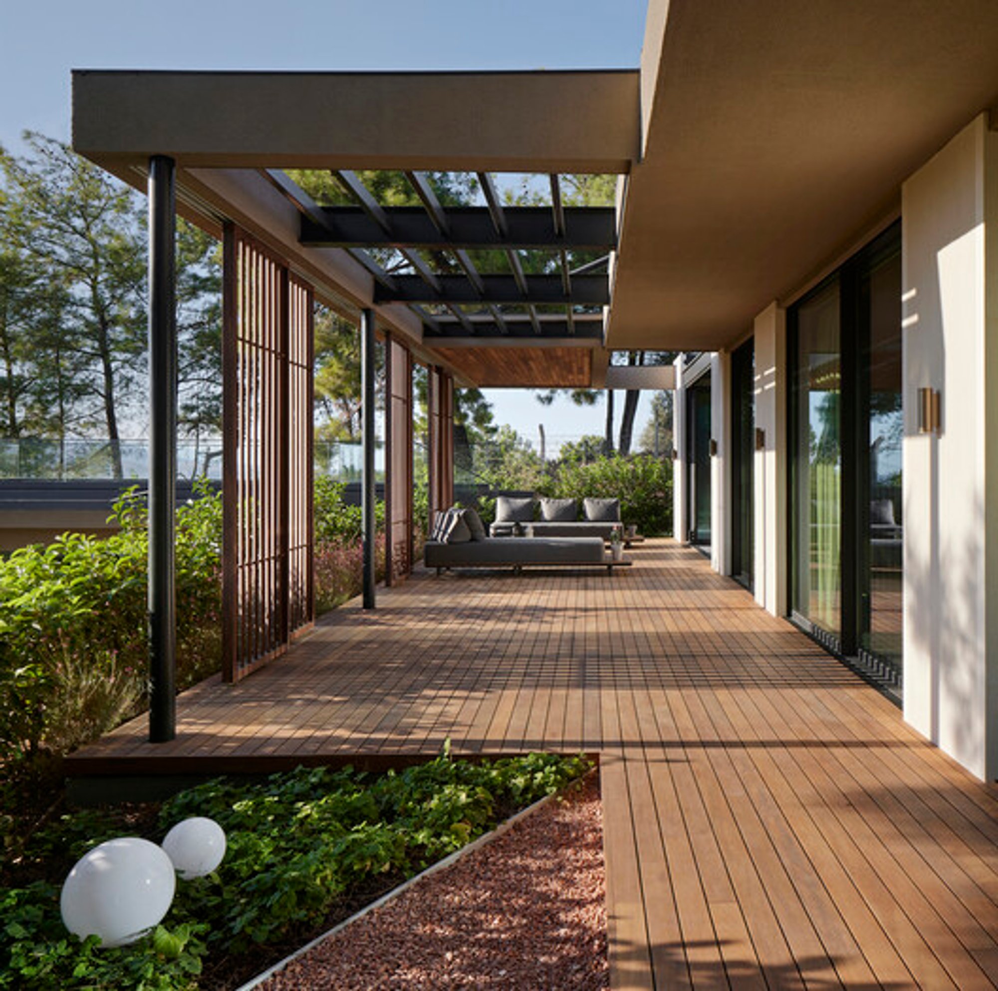 Discover the Allure of a Luxury Residence in Izmir, Turkey