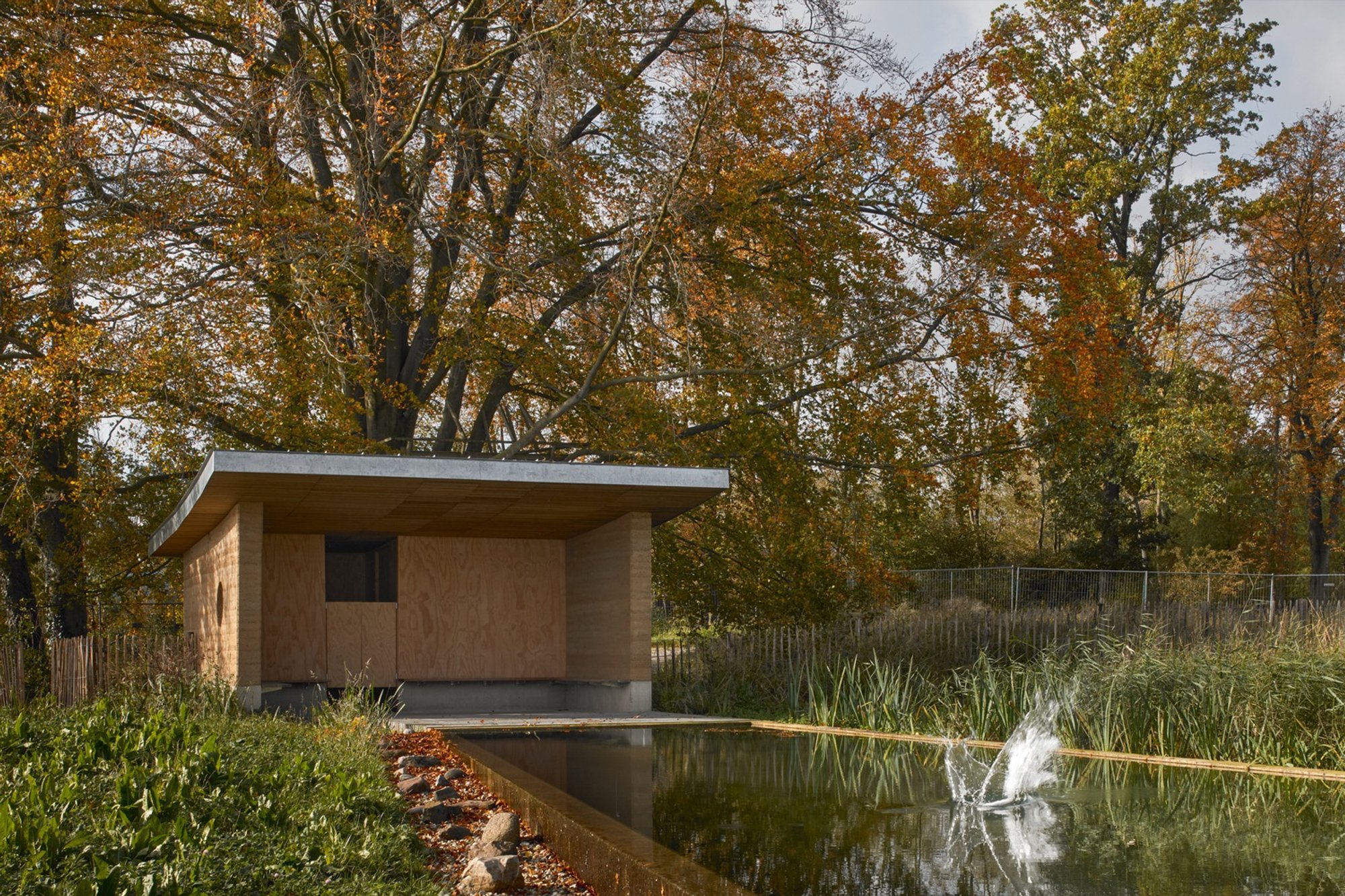 Community-Managed Riverside Pool in Arnhem: Pool on the River by Studio Nauta