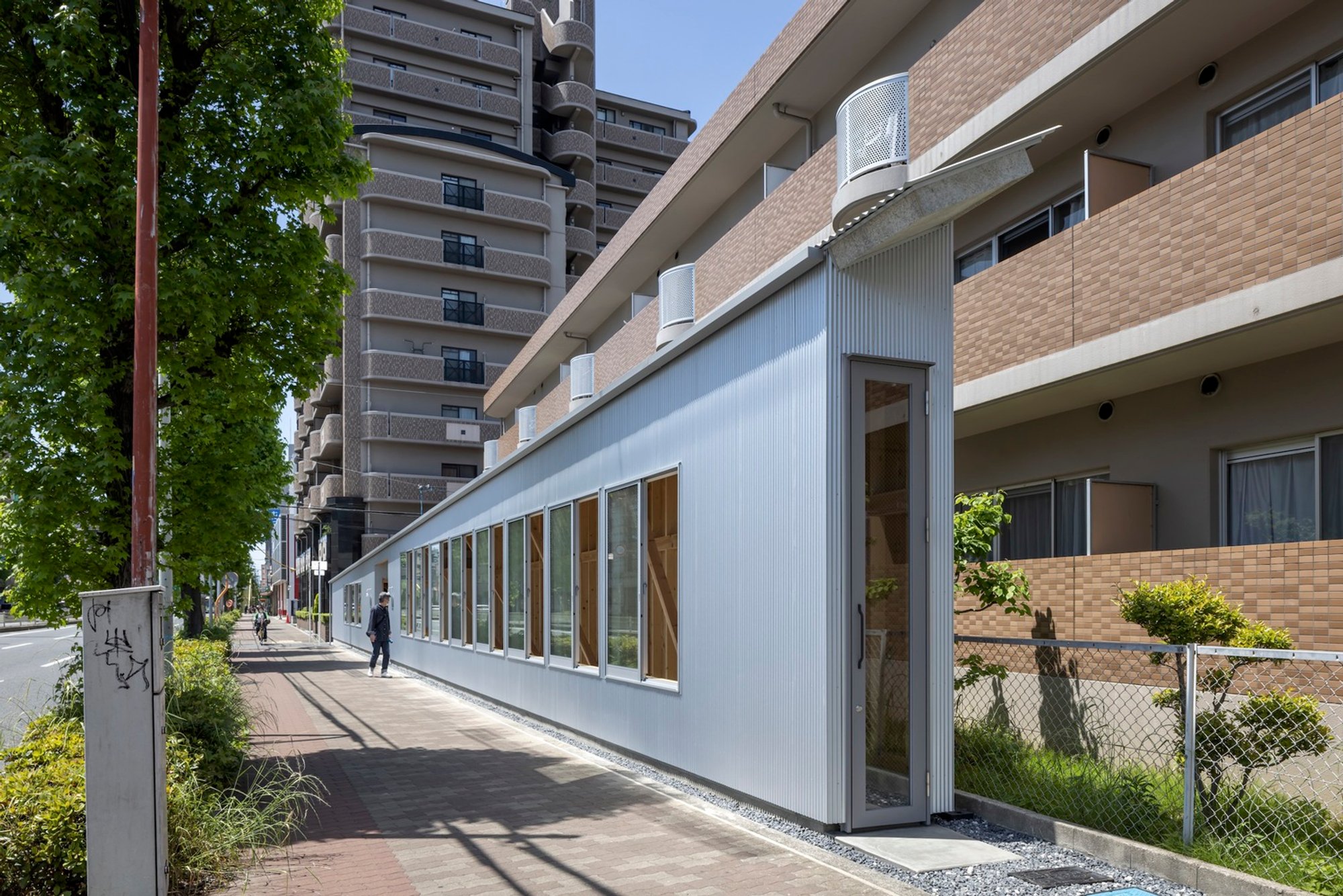 Urban Beauty Salon Architecture: Transforming Osaka's Streetscape with YOKONAGAYA Beauty Salon