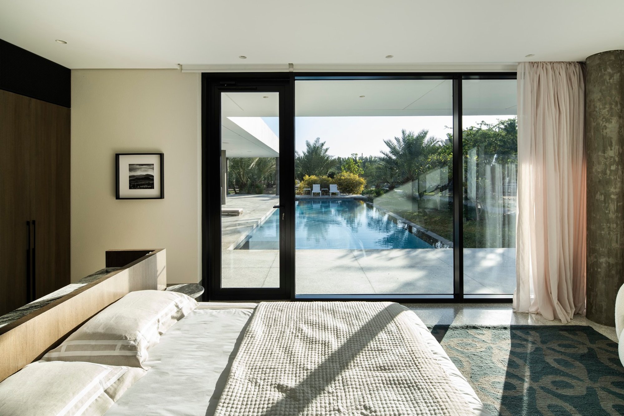 Modern Courtyard Villa Design: A Fusion of Tradition and Contemporary Aesthetics