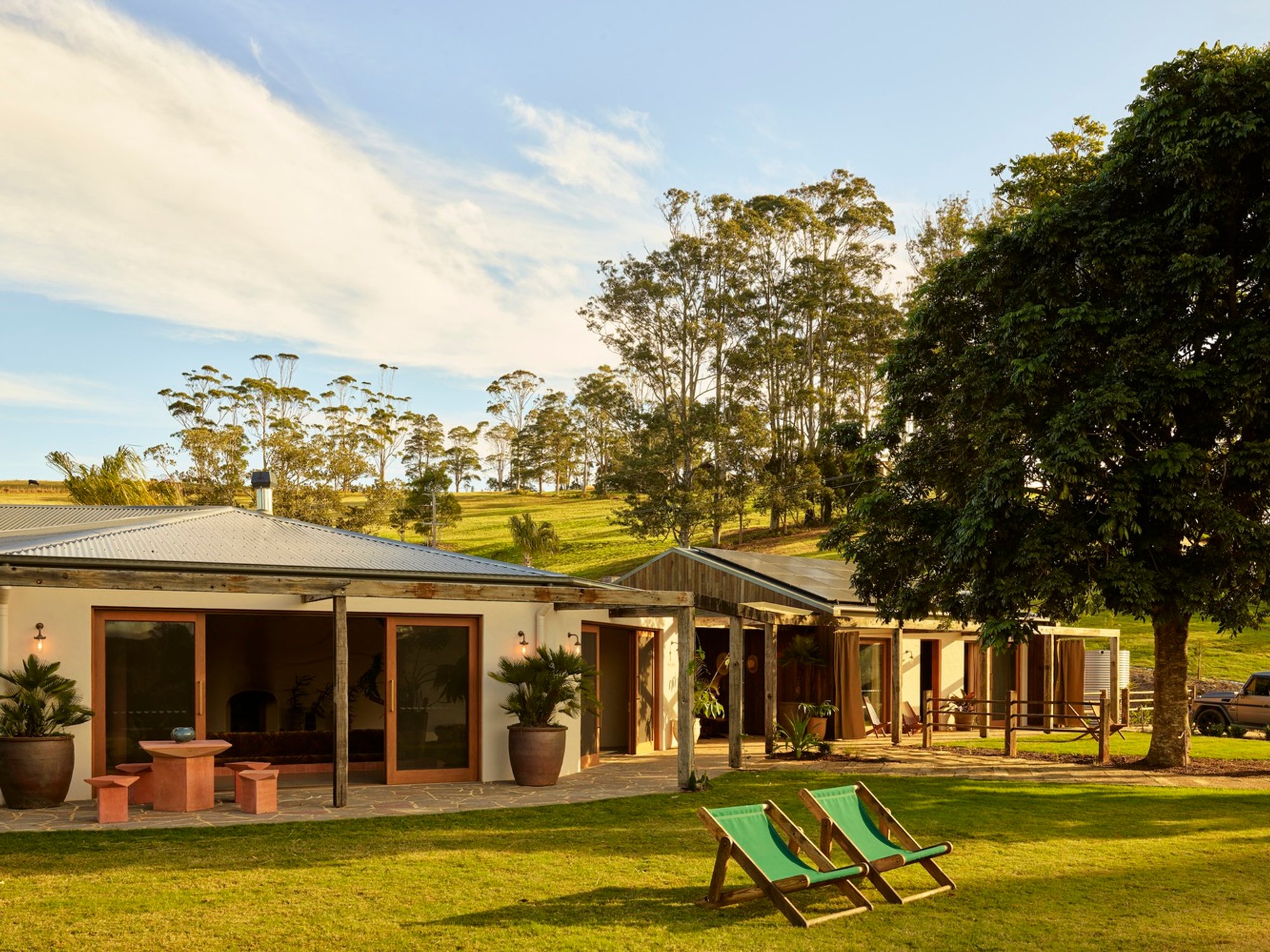 Sun Ranch by Balanced Earth Architects: A Luxurious Oasis in Byron Bay's Hinterland