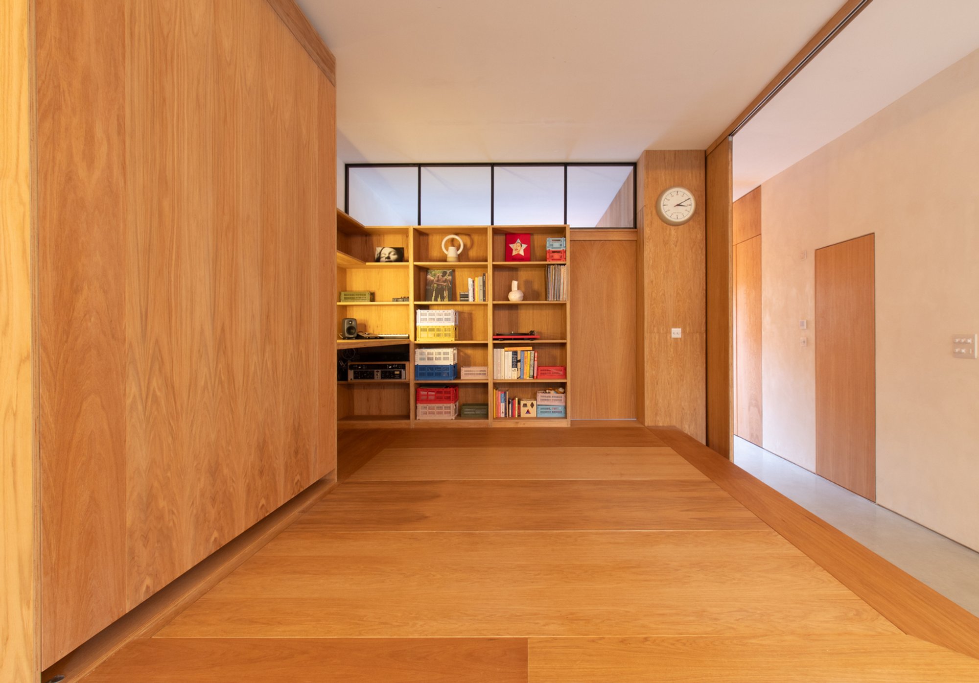 Defrosted Home: Transforming Static Spaces into Dynamic Experiences