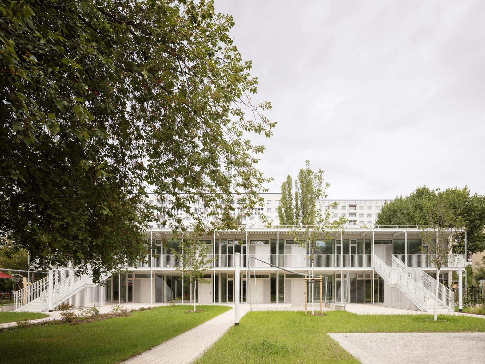 Discovering Modern Childcare Architecture Design: A Case Study of Neighborhood Childcare by Aline Hielscher Architektur